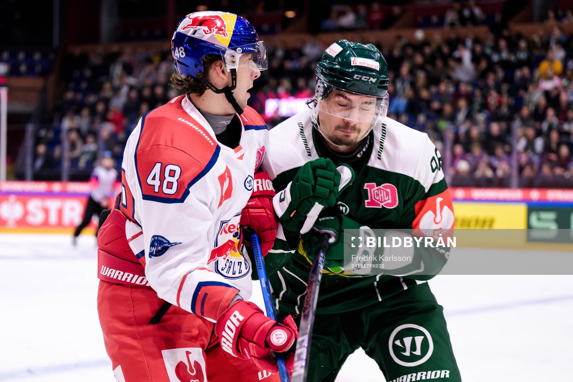 Lucas Thaler of EC Red Bull Salzburg and David Tomasek of