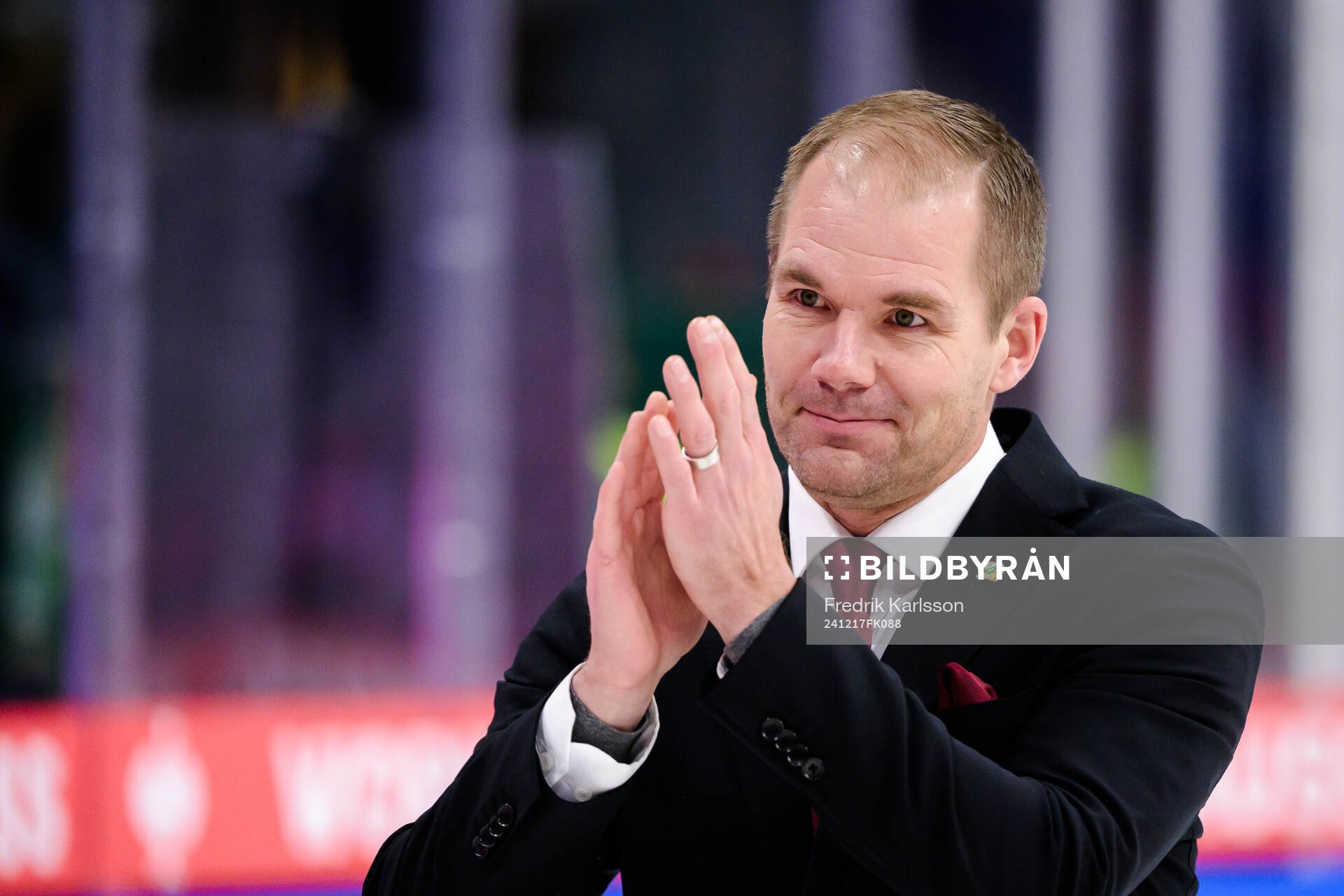 head coach Tomas Mitell of Färjestad