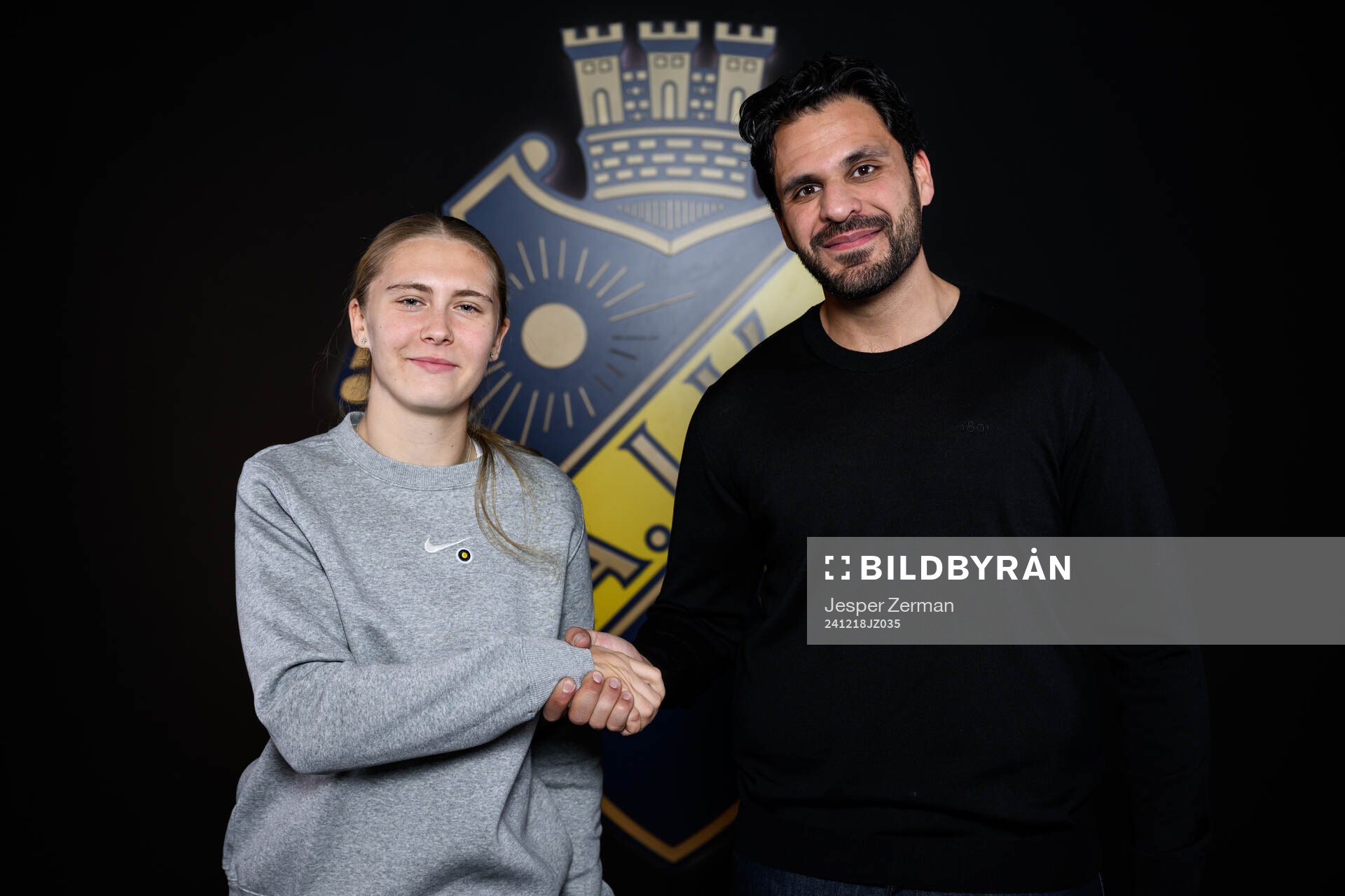 Aleksandra Bogucka och sportchef Zinar Spindari