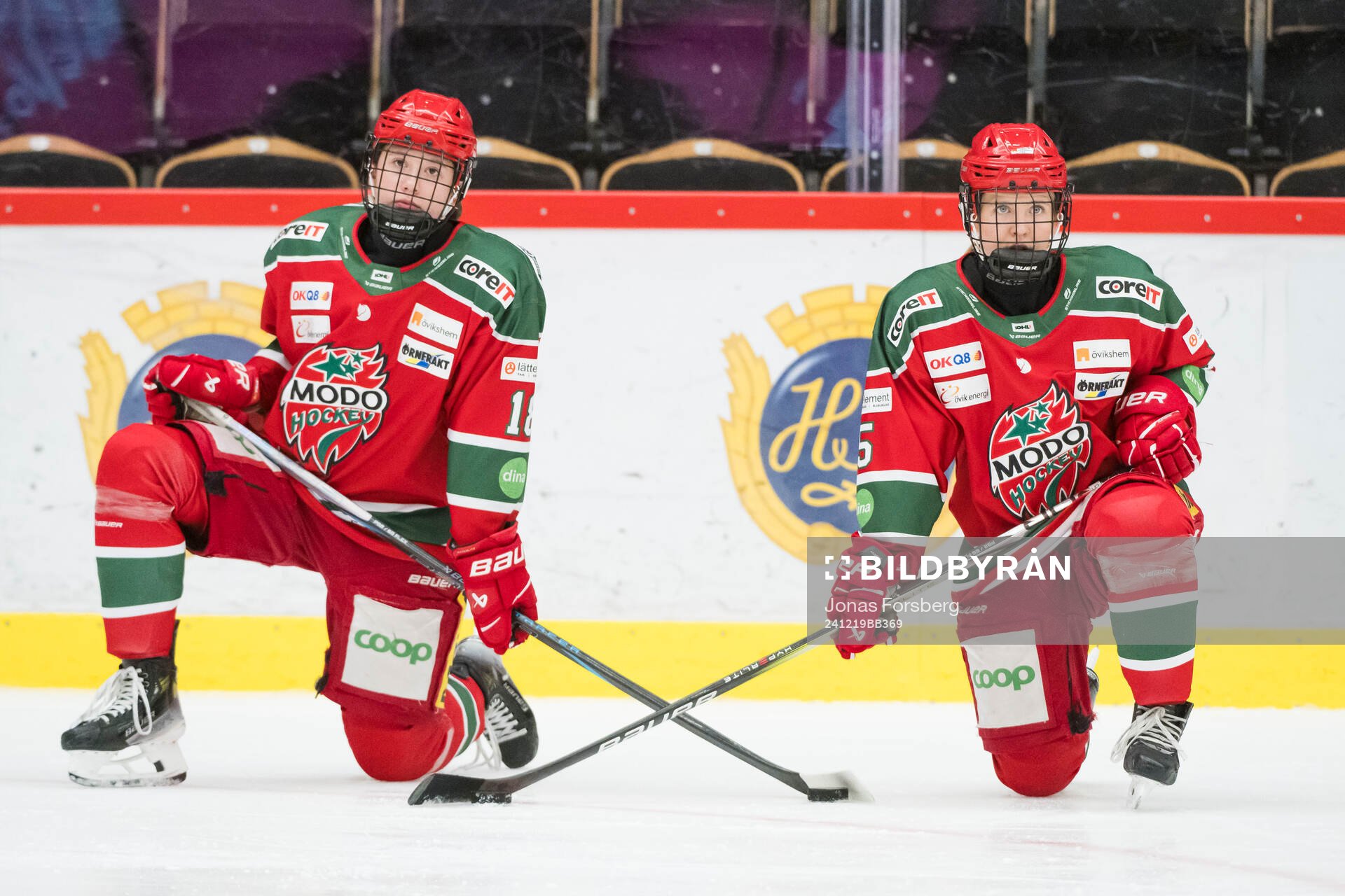 Modos Elsa Åberg och Sanna Halsius