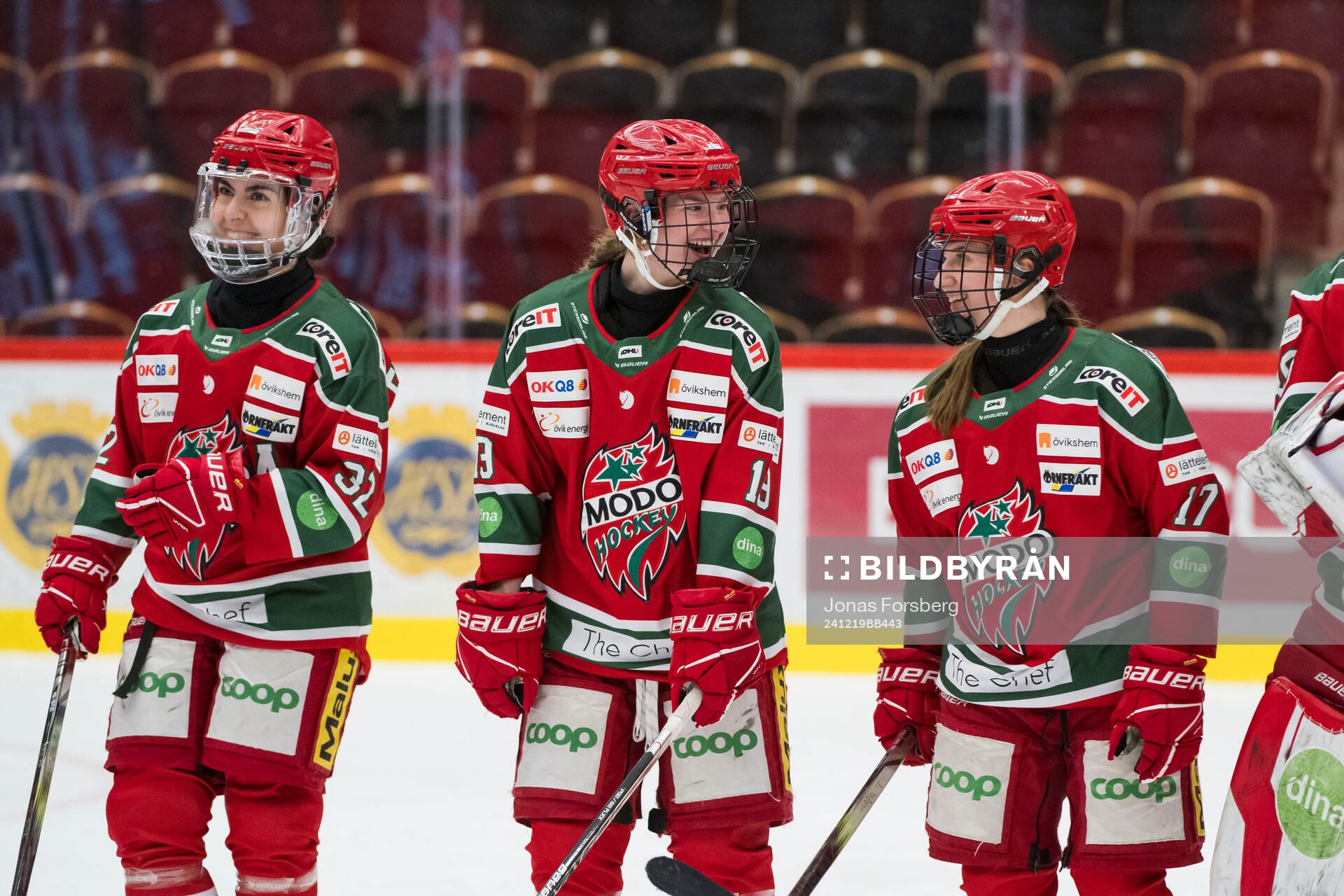 Modos Lauren Bellefontaine och Mariam El-Mahmadi och Adela