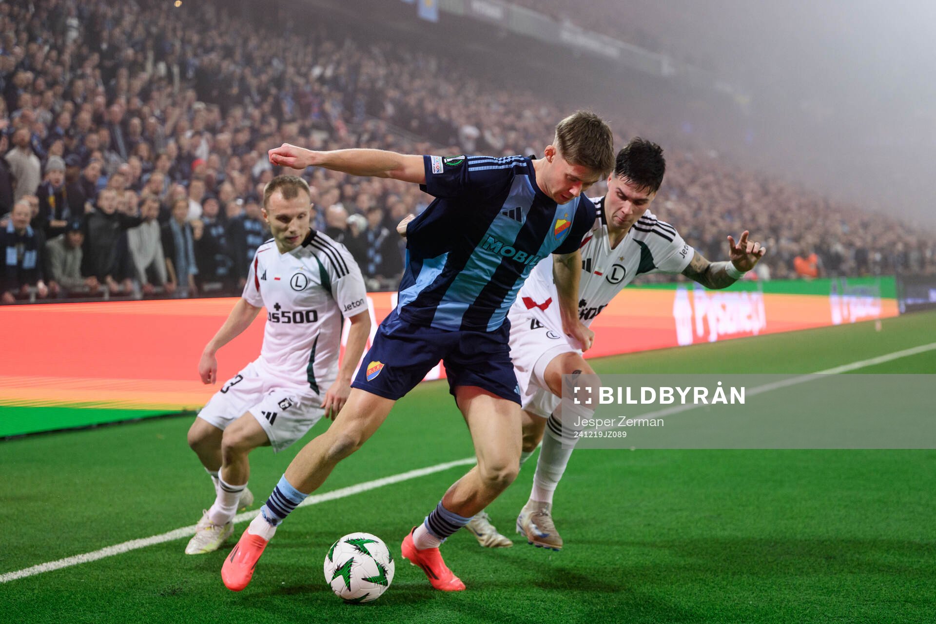 Patric Åslund of Djurgården against Patryk Kun and