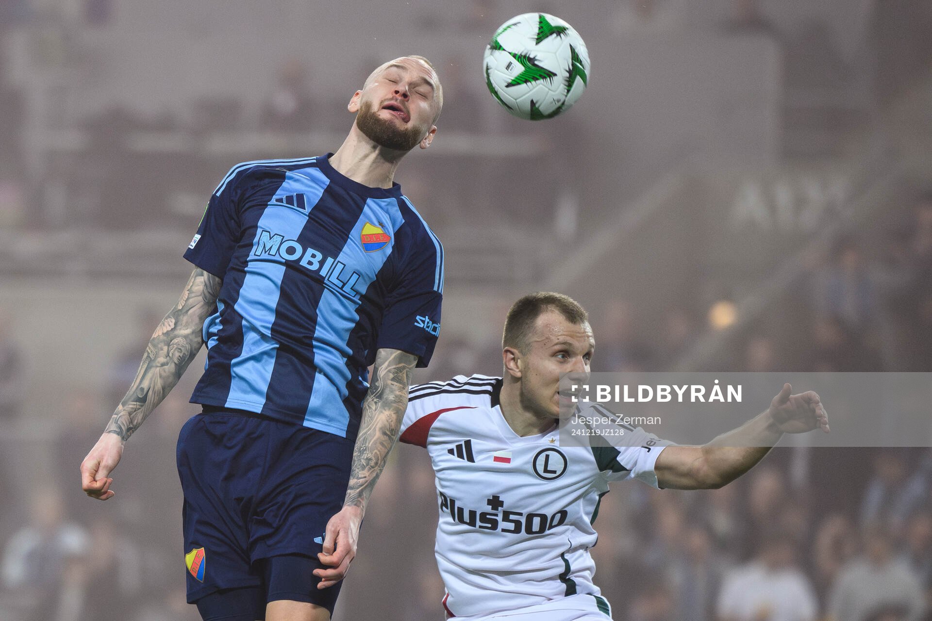 Adam Ståhl of Djurgården and Patryk Kun of Legia Warszawa