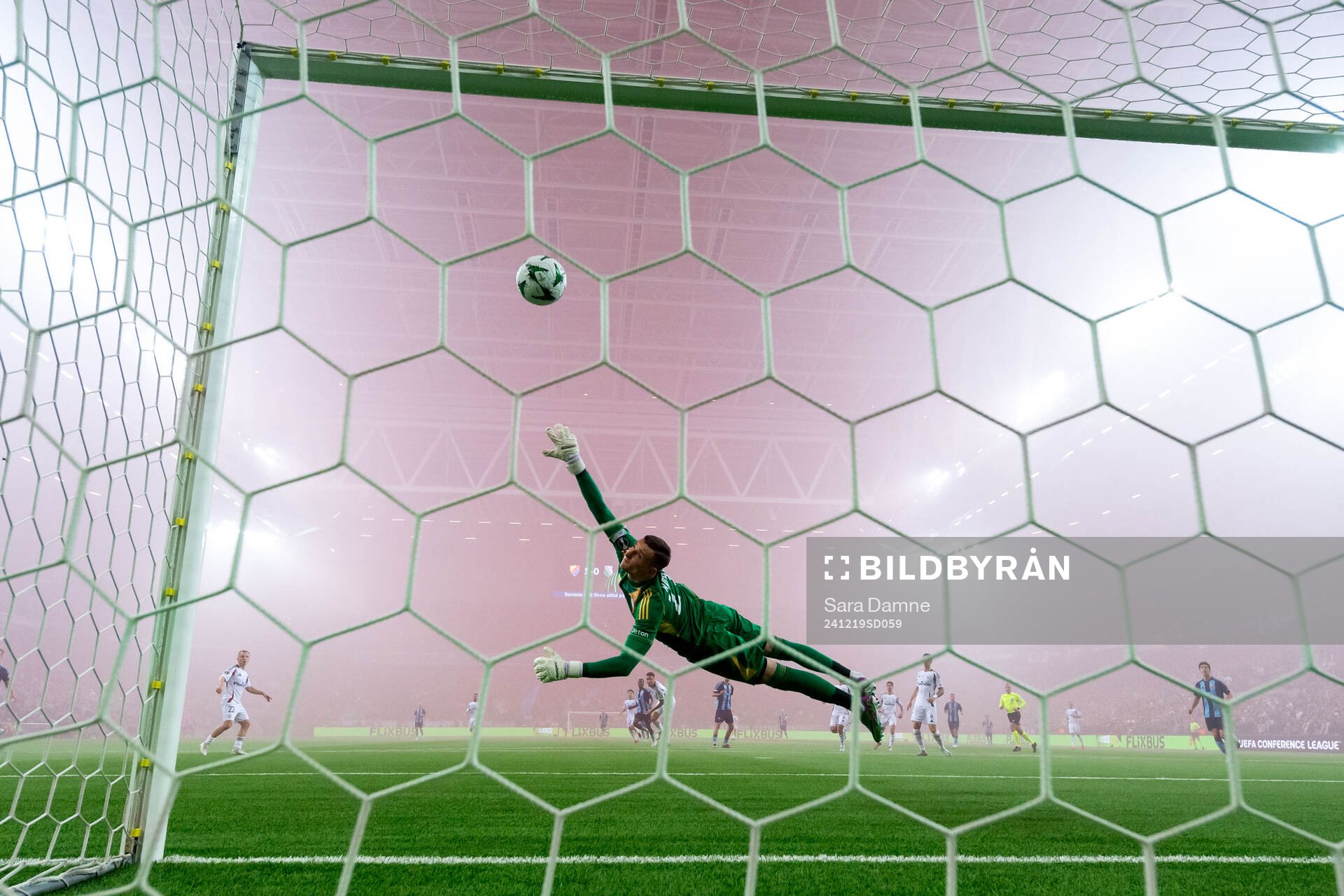 Goalkeeper Gabriel Kobylak of Legia Warszawa