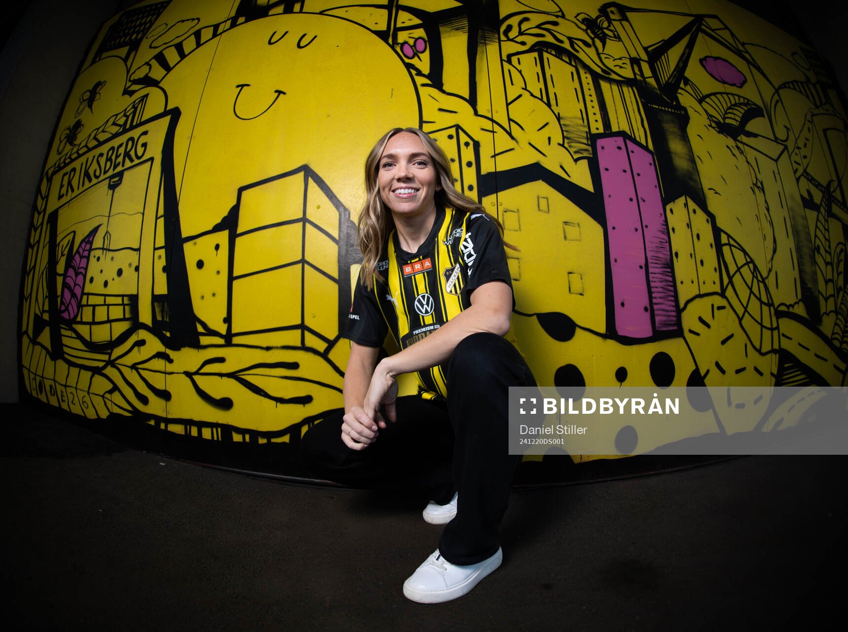 Elin Rubensson poserar för ett porträtt inför att hon presenteras som Häckens nyförvärv den 20 december 2024 i Göteborg. 
