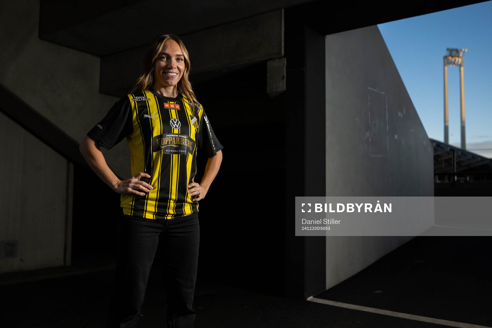 Elin Rubensson poserar för ett porträtt inför att hon presenteras som Häckens nyförvärv den 20 december 2024 i Göteborg. 