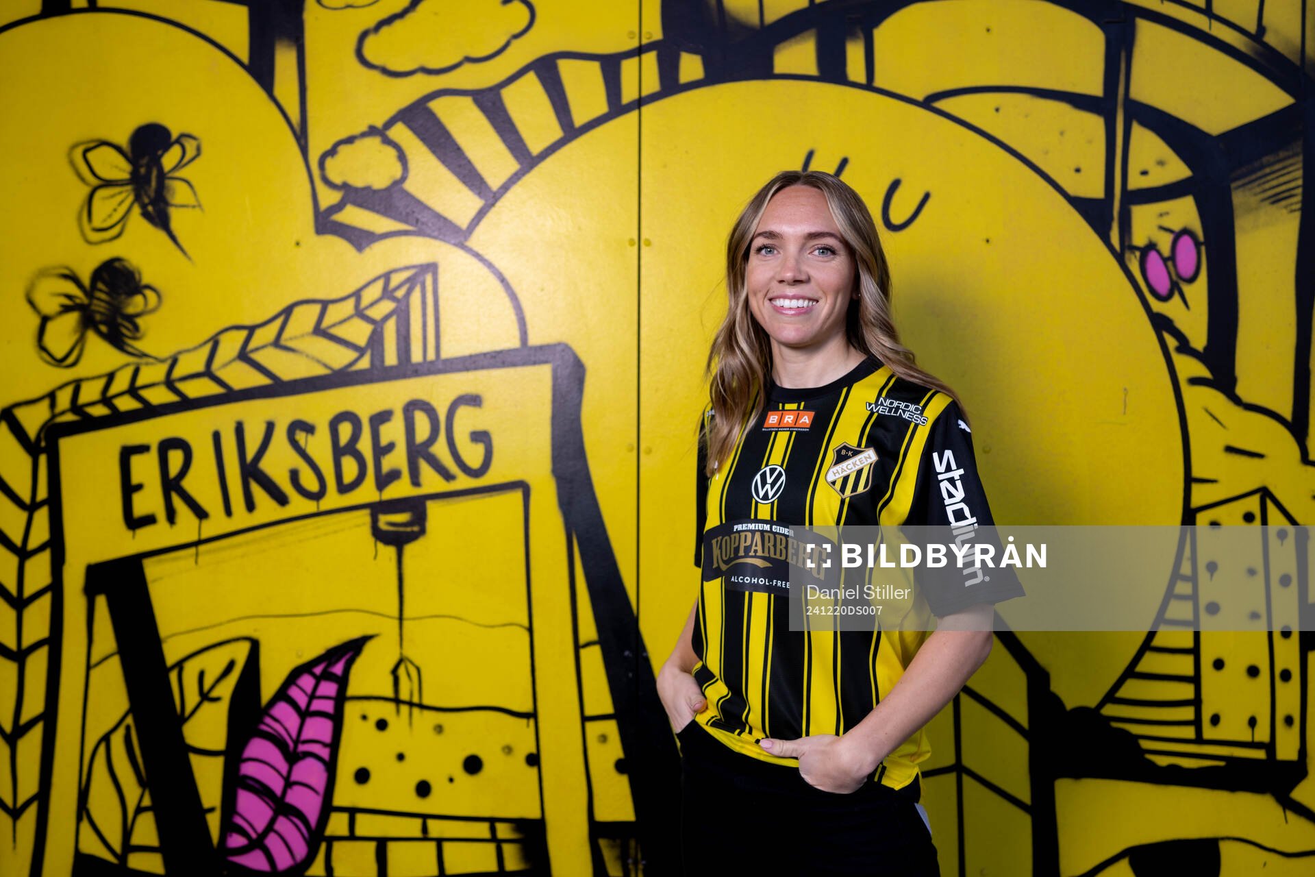 Elin Rubensson poserar för ett porträtt inför att hon presenteras som Häckens nyförvärv den 20 december 2024 i Göteborg. 