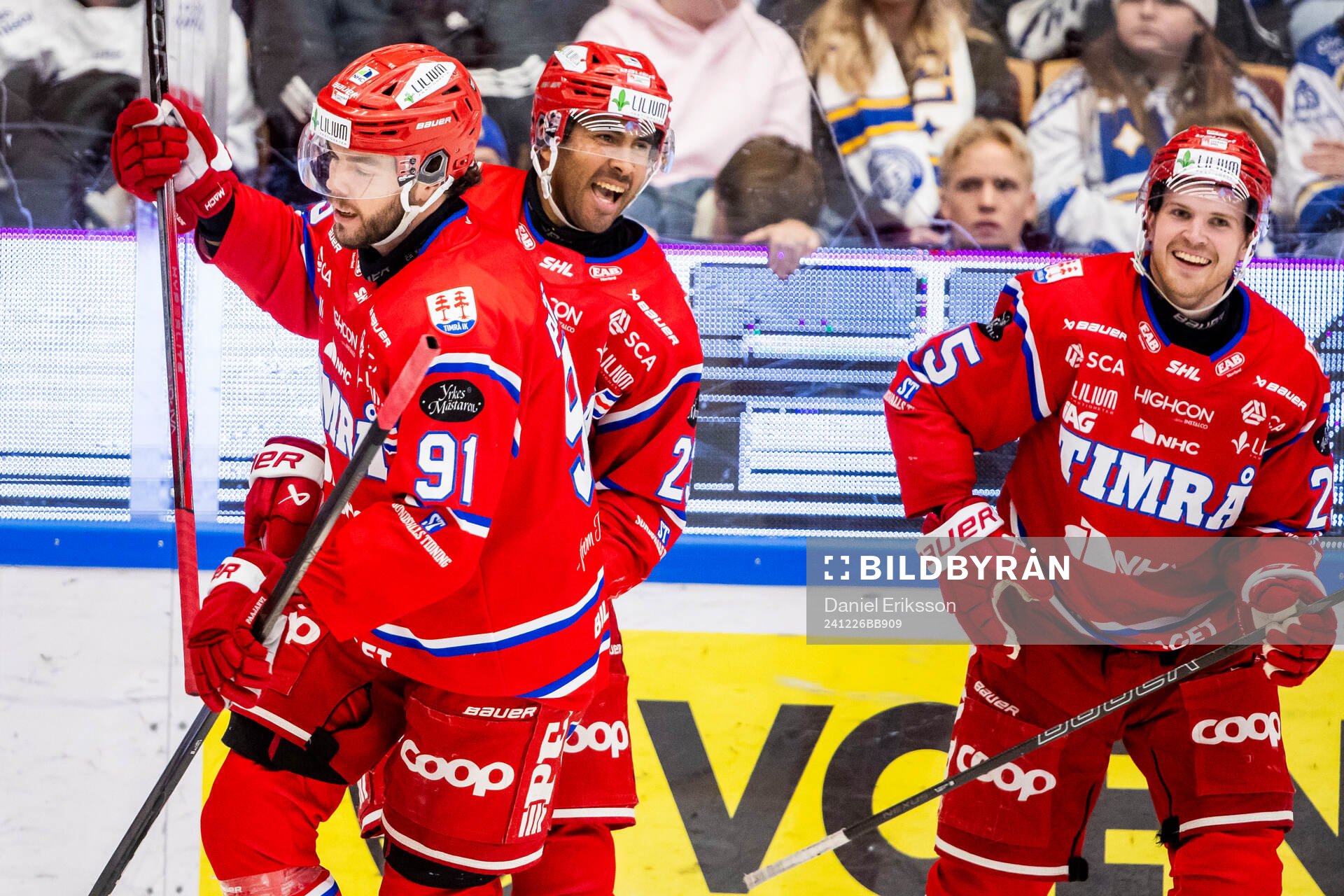 Timrås Magnus Pääjärvi jublar