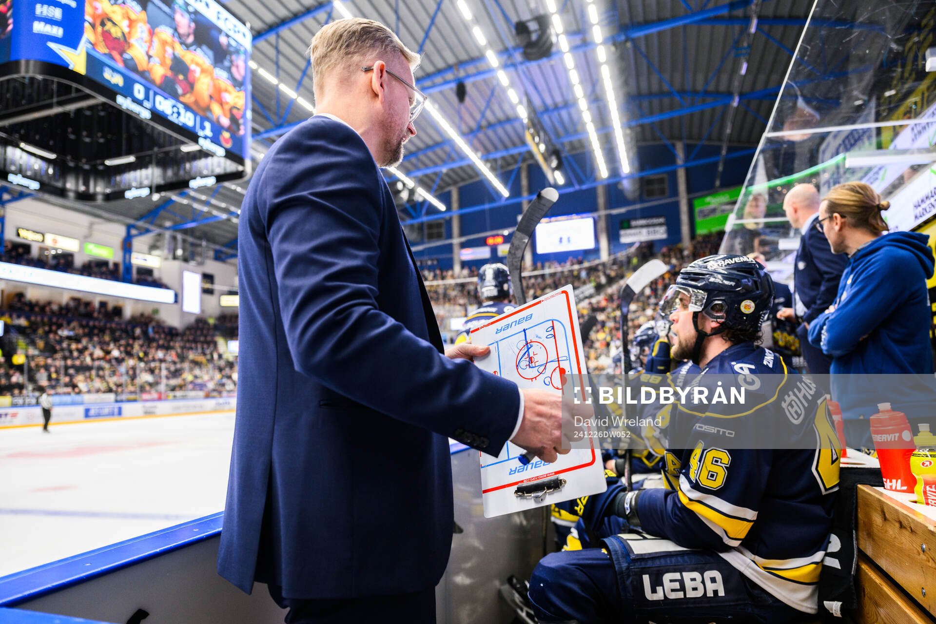 HV71s assisterande tränare Johan Davidsson