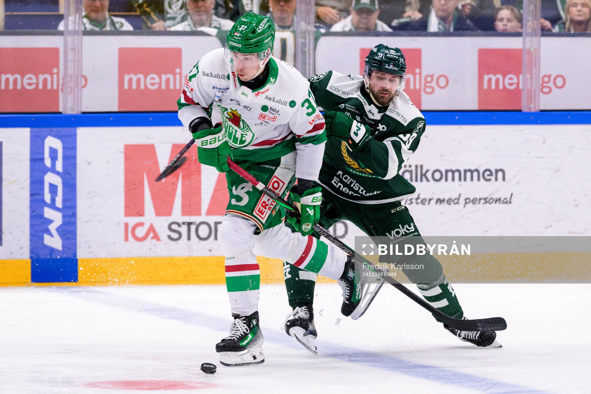 Rögles Albin Sundsvik och Färjestads Linus Johansson