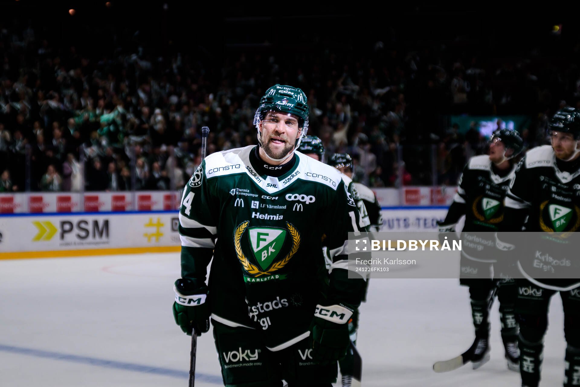 Färjestads Henrik Björklund jublar