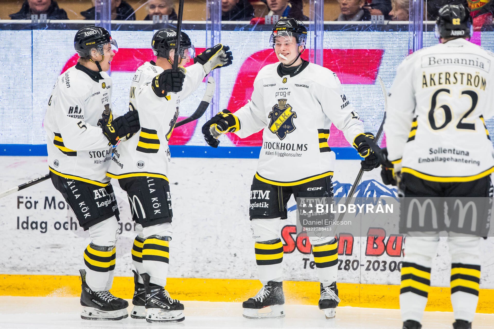 AIKs Theo Hårdstam jublar