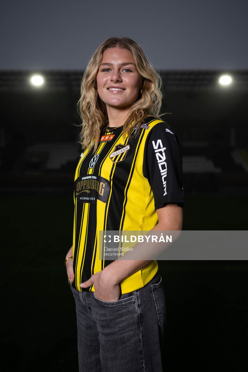 Häckens nyförvärv Emelie Byrnak
