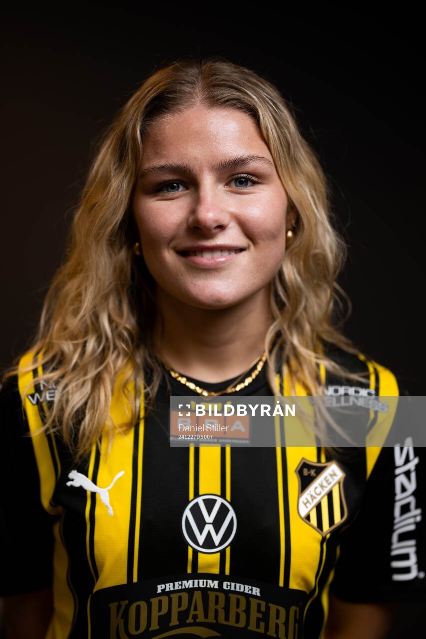 Häckens nyförvärv Emelie Byrnak