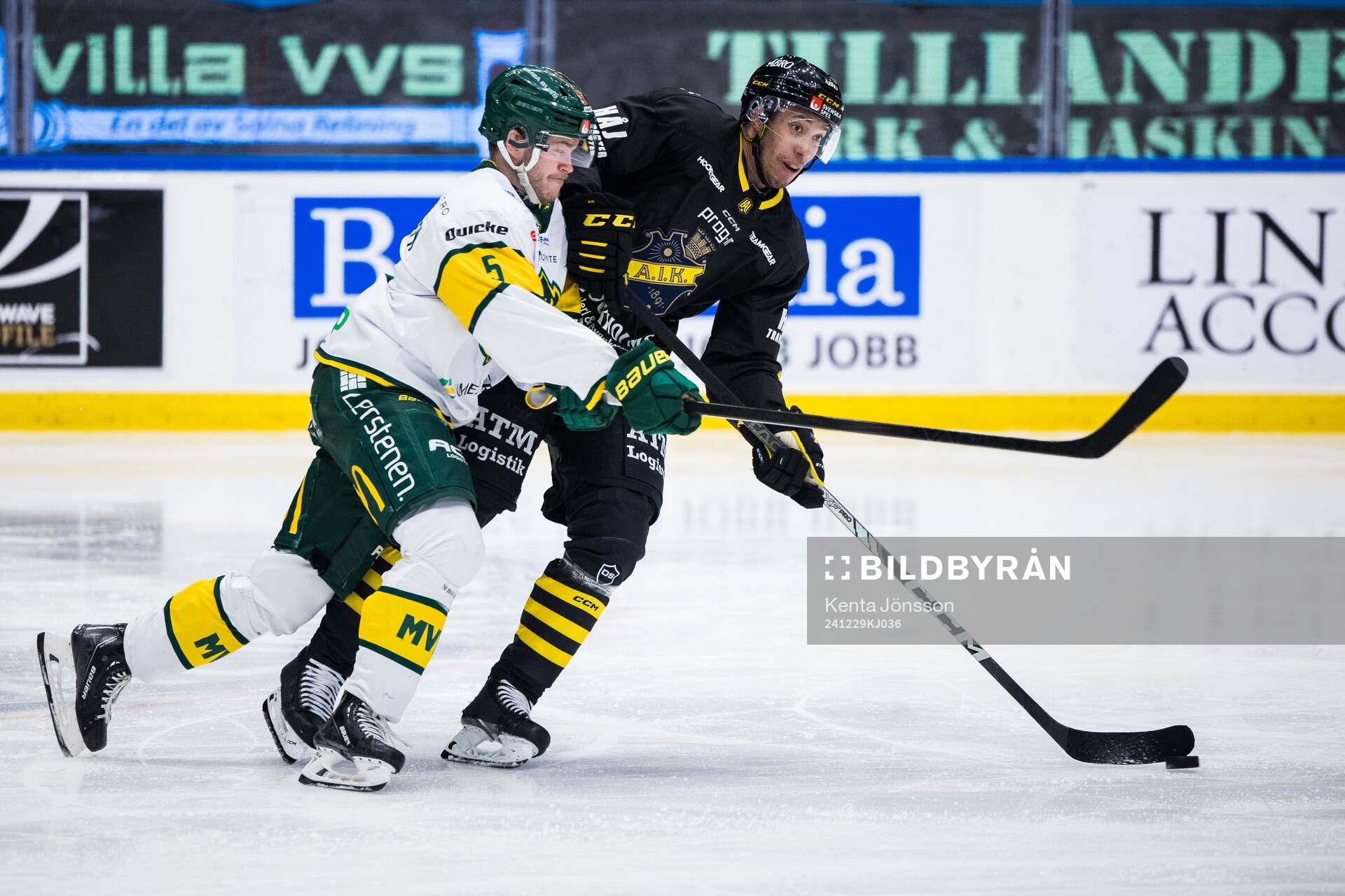 Björklövens Jesper Lindgren och AIKs Oscar Nord