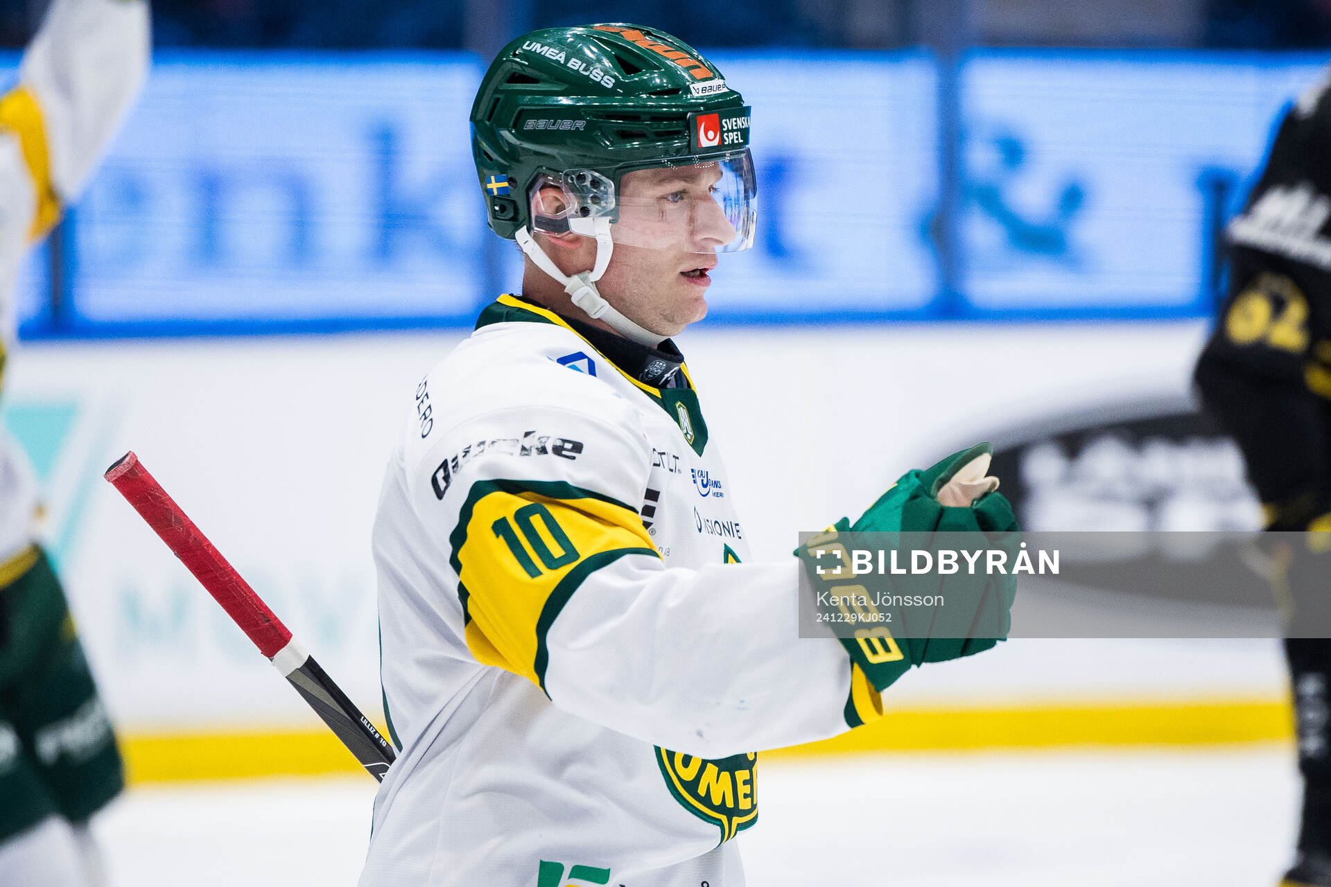 Björklövens Marcus Nilsson jublar