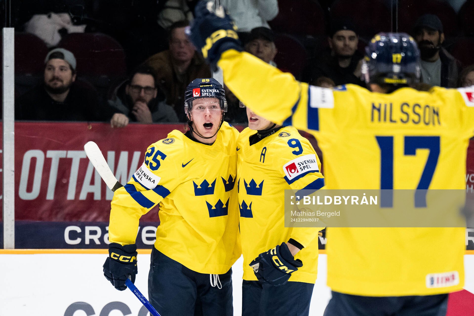 Otto Stenberg of Sweden celebrates with Theo Lindstein and