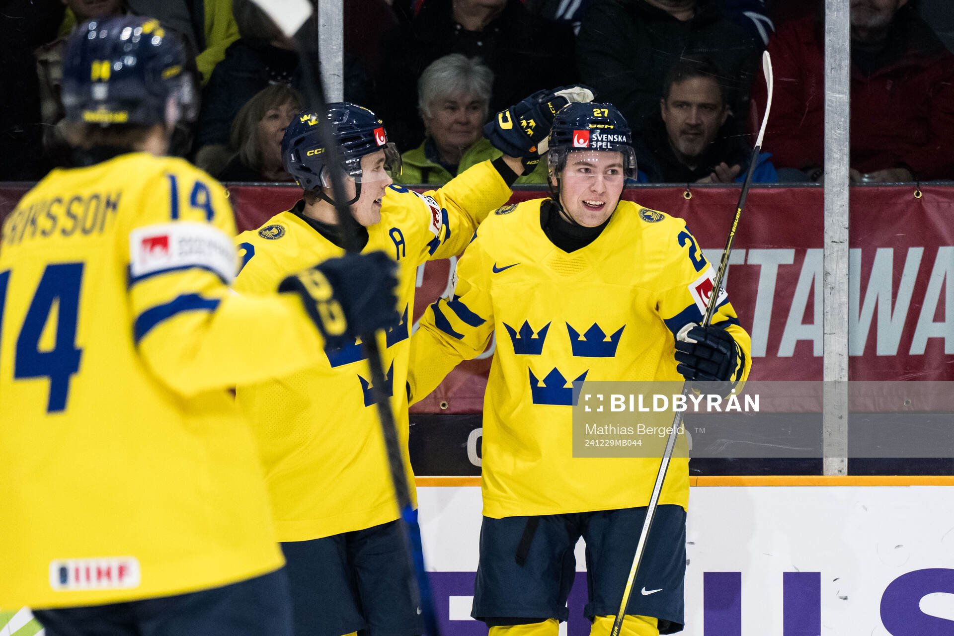 David Granberg of Sweden celebrates with Theo Lindstein