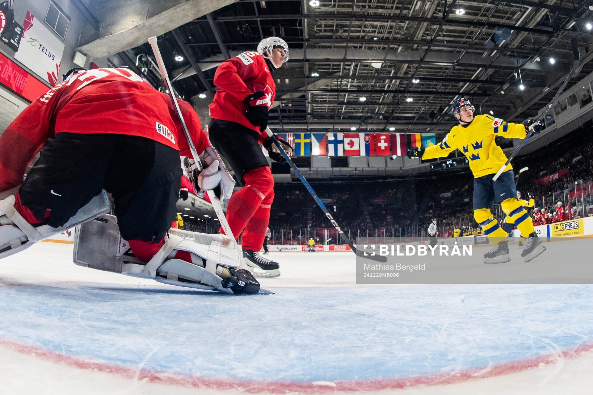Zeb Forsfjäll of Sweden celebrates