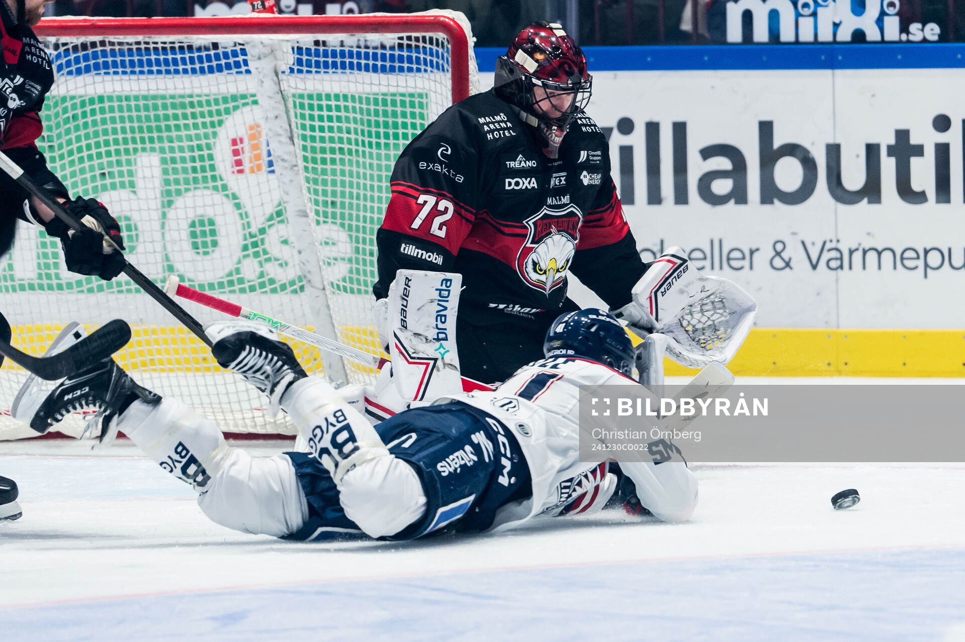 Malmö Redhawks Daniel Marmenlind och Linköpings Broc