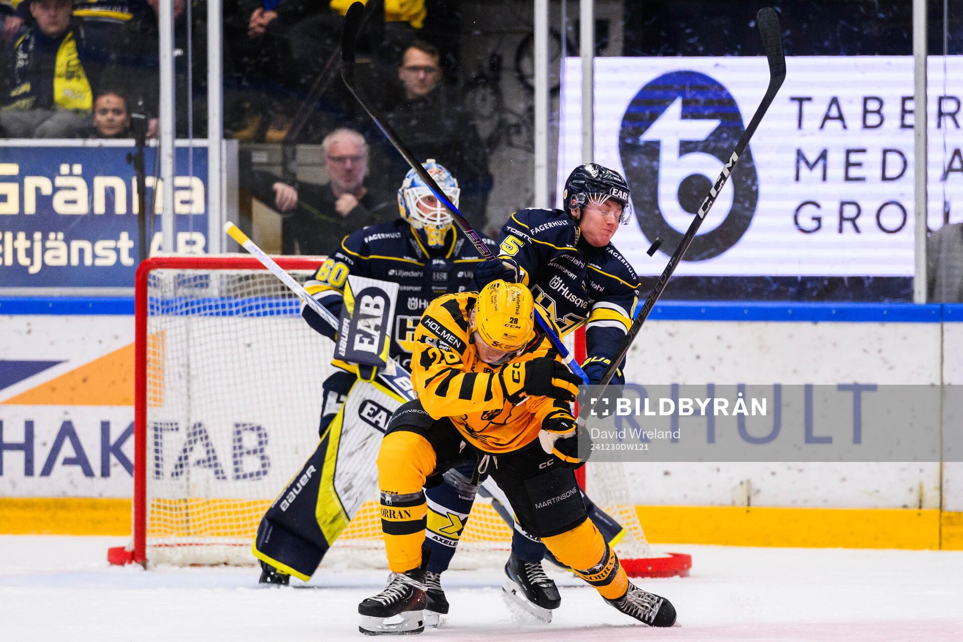 Skellefteås Michael Brandsegg-Nygård och HV71s Victor