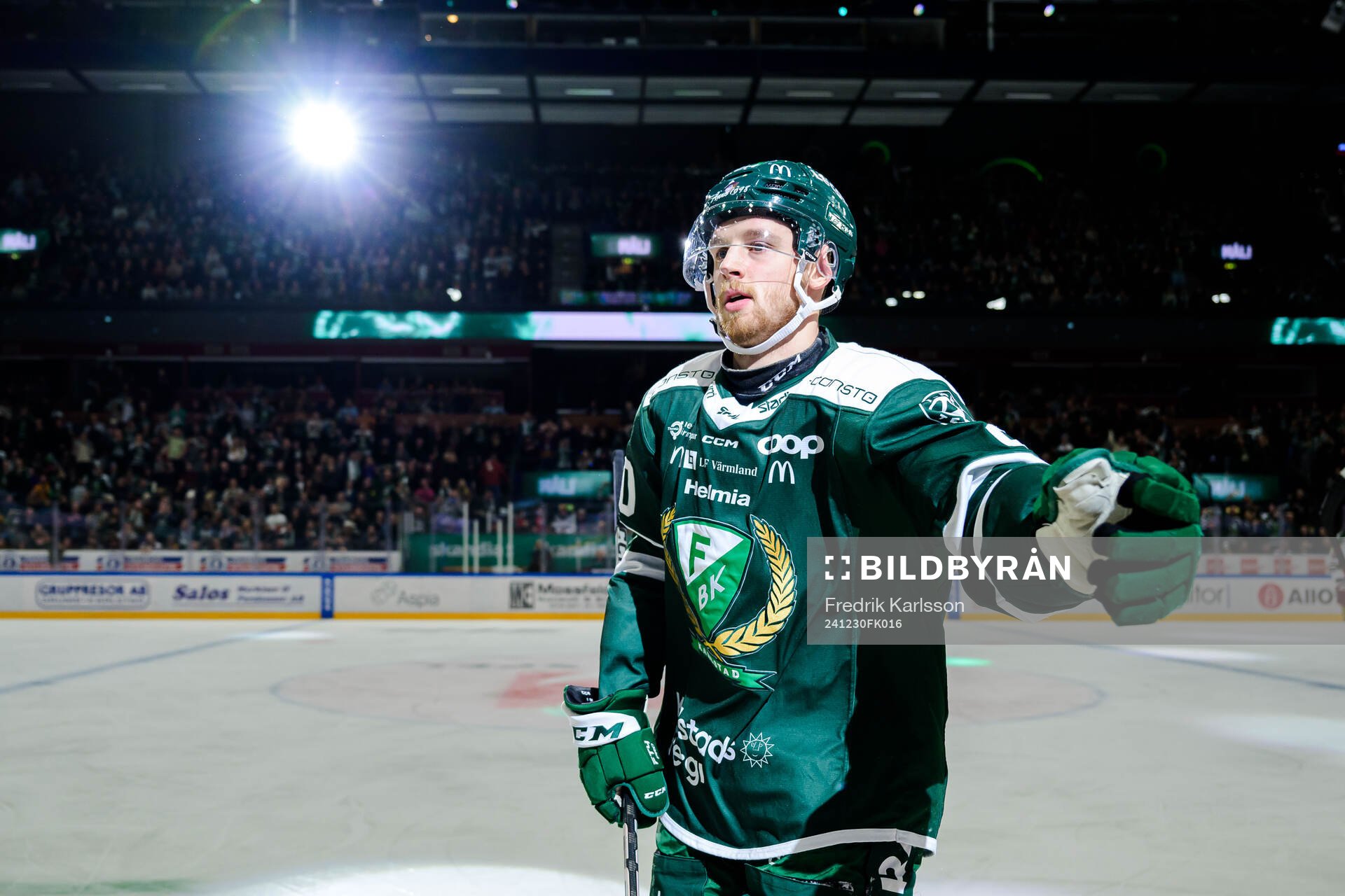 Färjestads Marcus Westfält jublar