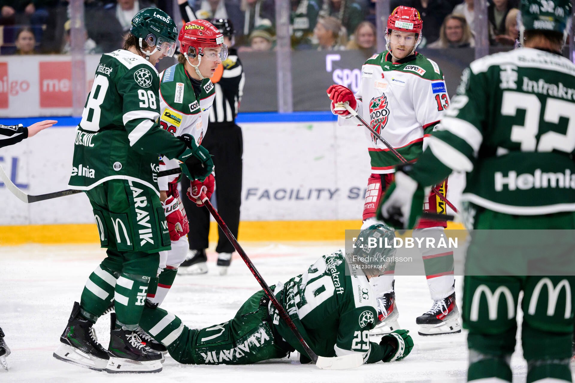 Modos Lukas Jasek och Färjestads Oskar Steen