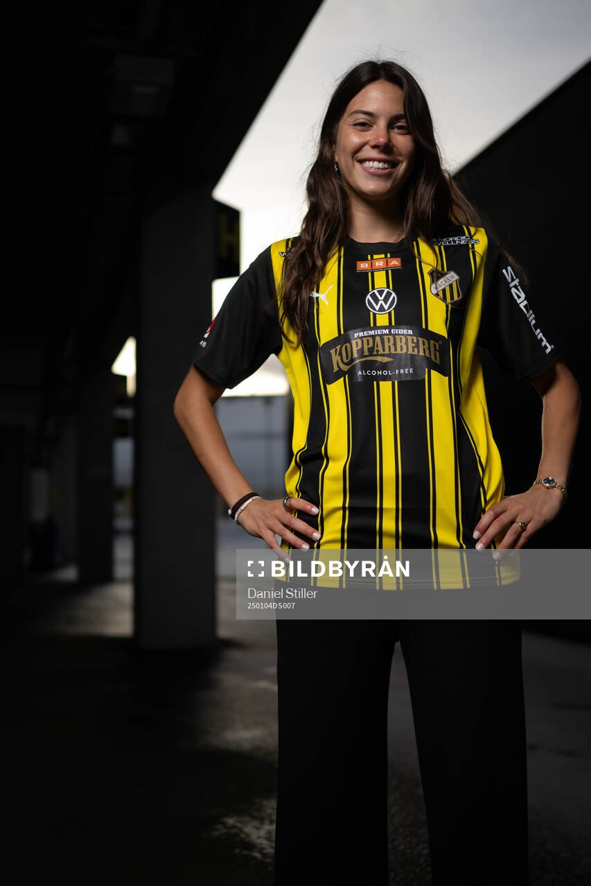 Häckens nyförvärv Helena Sampaio poserar för ett porträtt den 4 januari 2025 i Göteborg. 