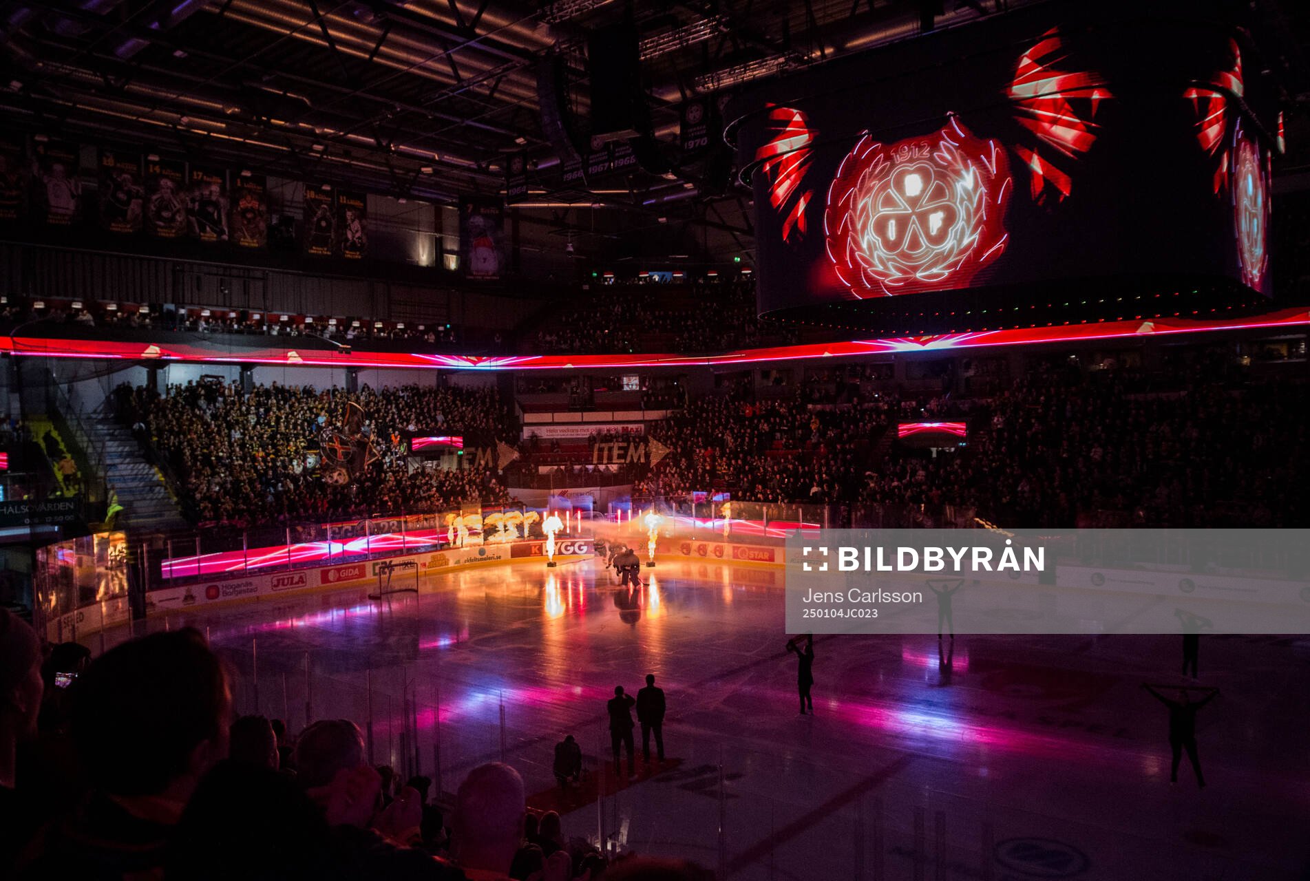 Brynäs spelare gör entré