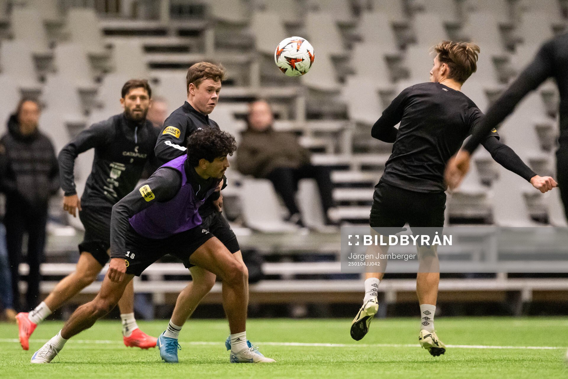 Eggert Aron Gudmundsson och Ahmed Qasem