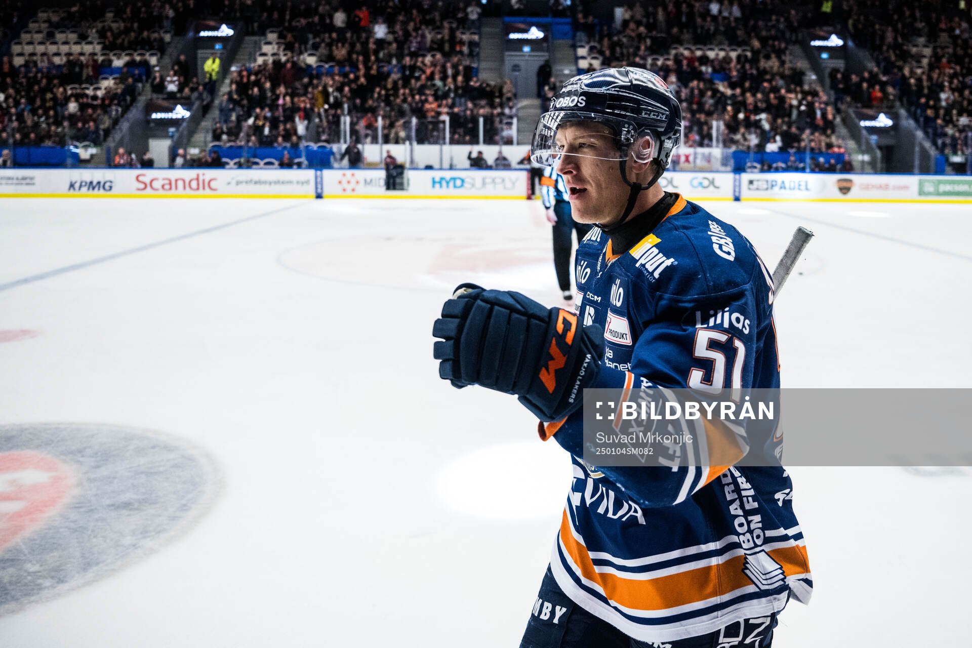 Växjös Emil Sylvegård jublar
