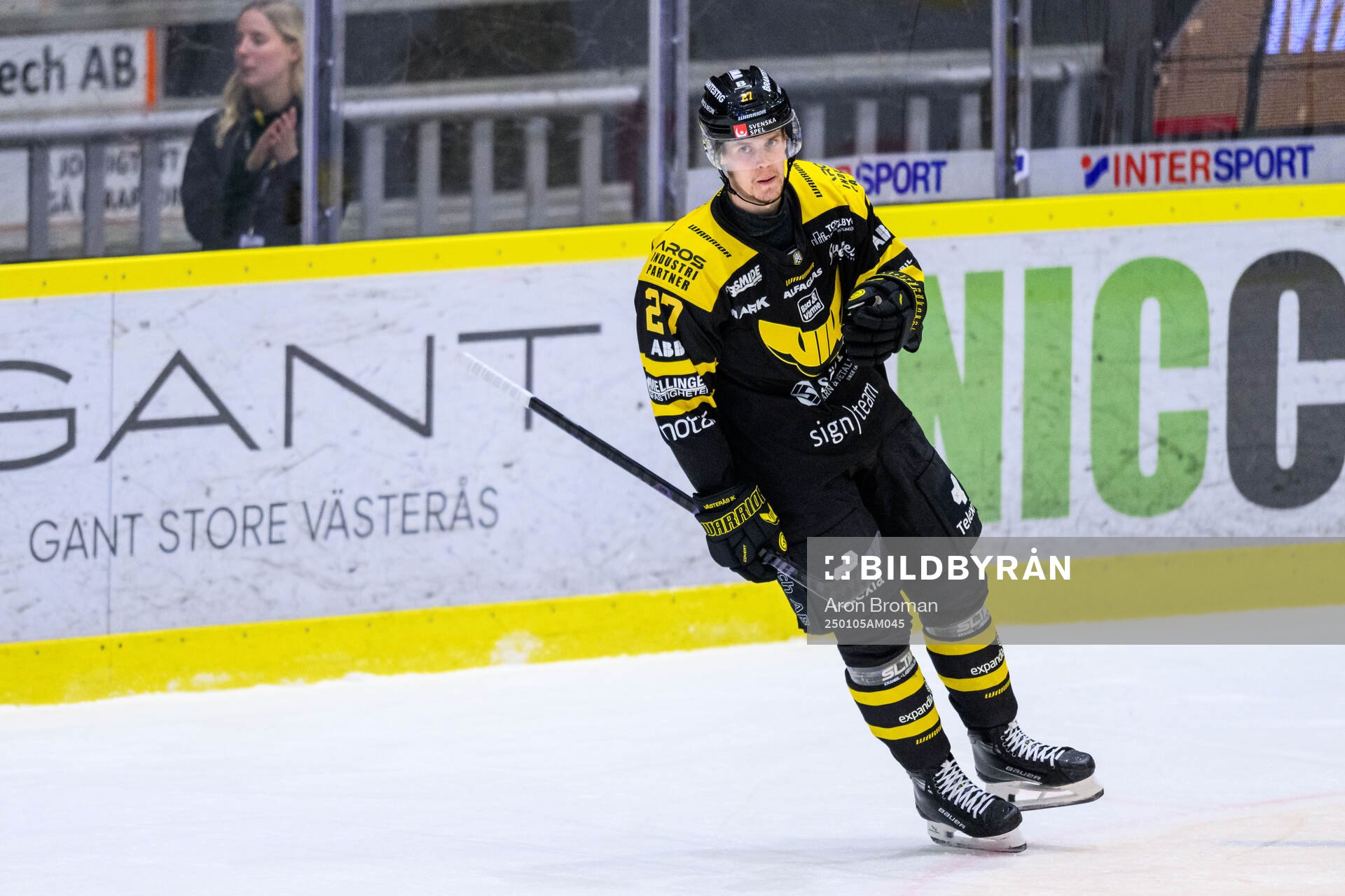 Västerås Carl Jakobsson jublar