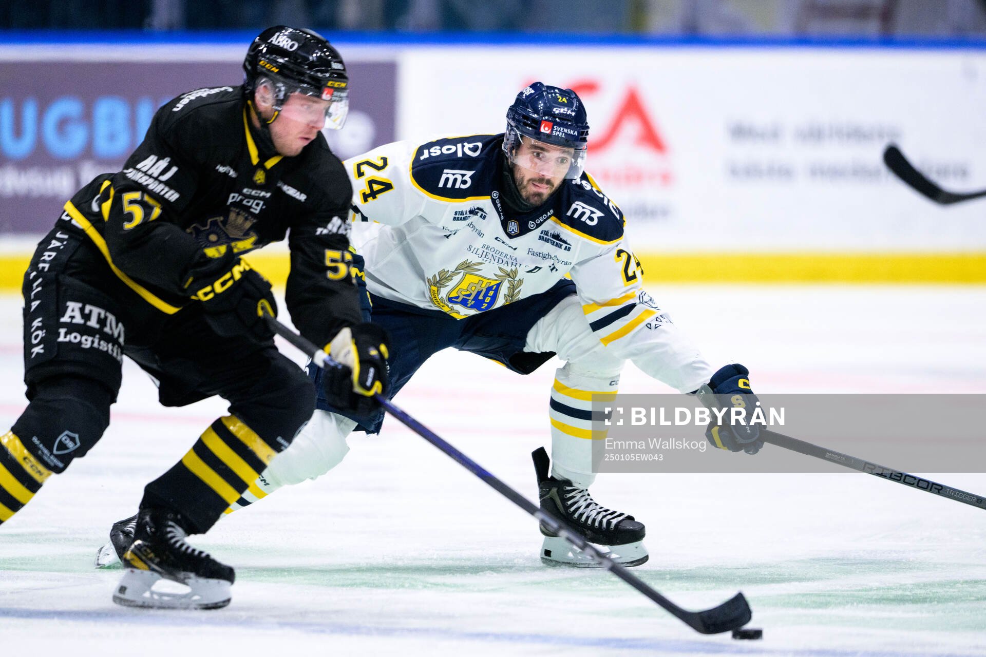 AIKs Alfred Barklund och Södertäljes Jacob Dahlström