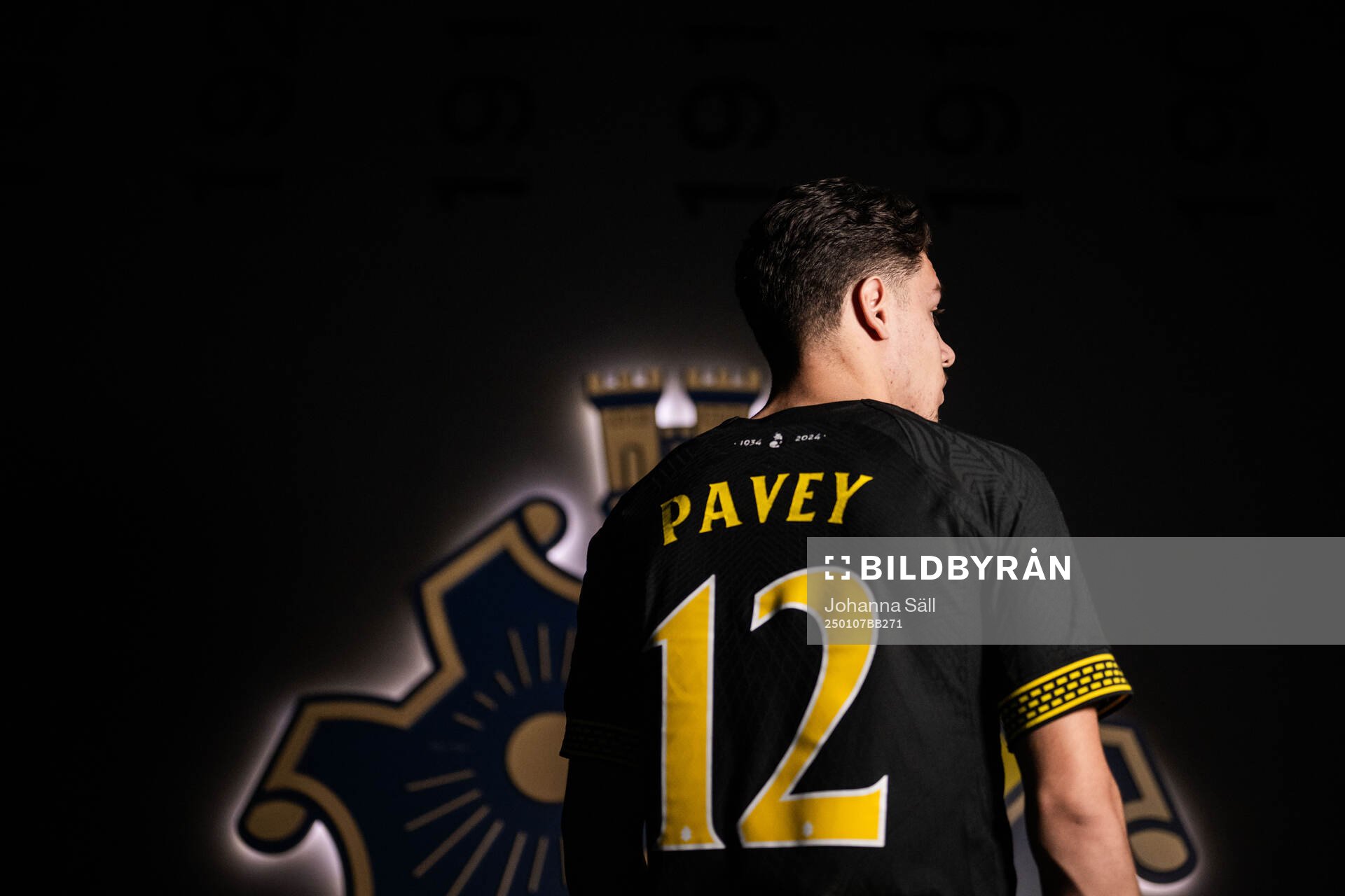 Charlie Pavey, AIK