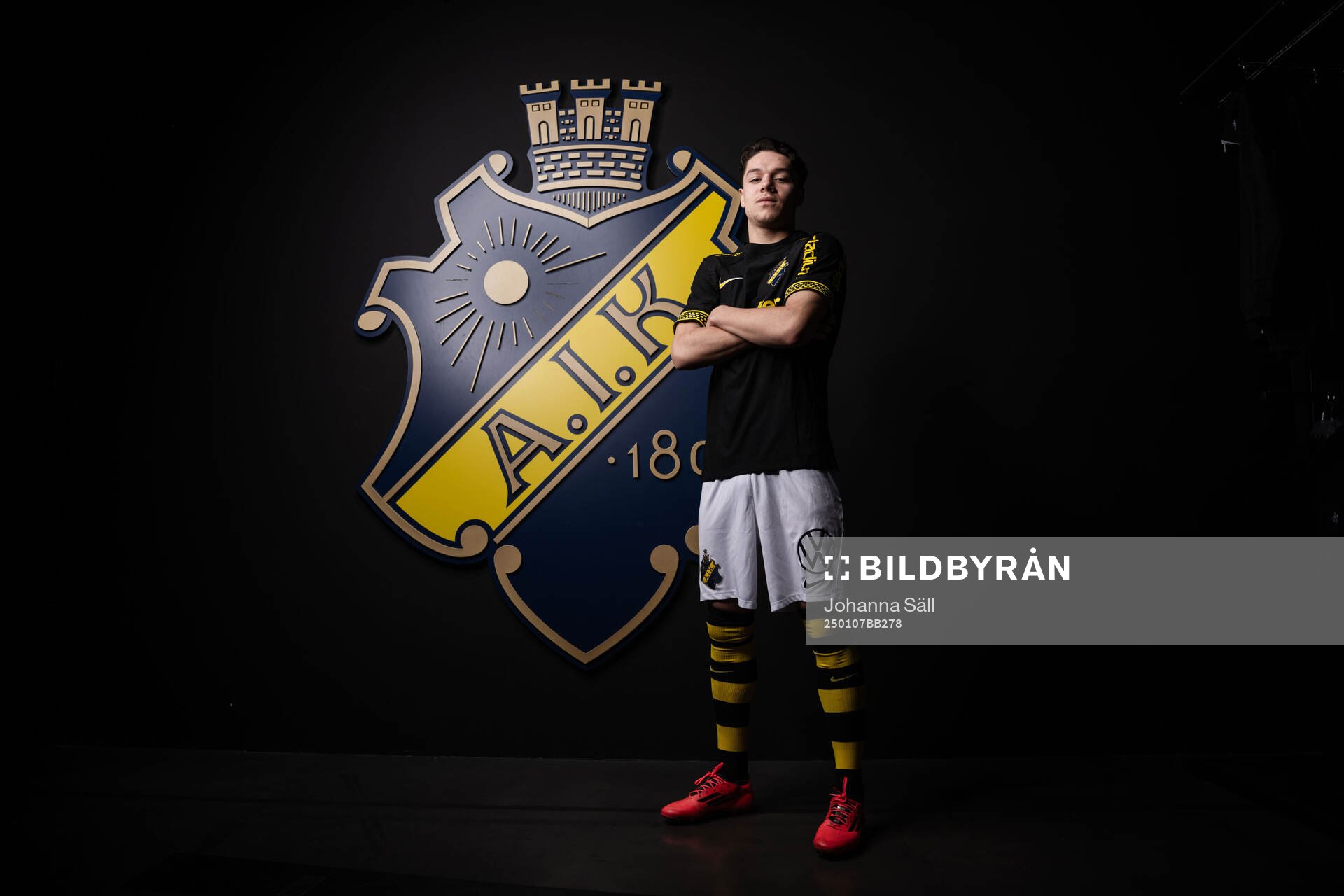 Charlie Pavey, AIK