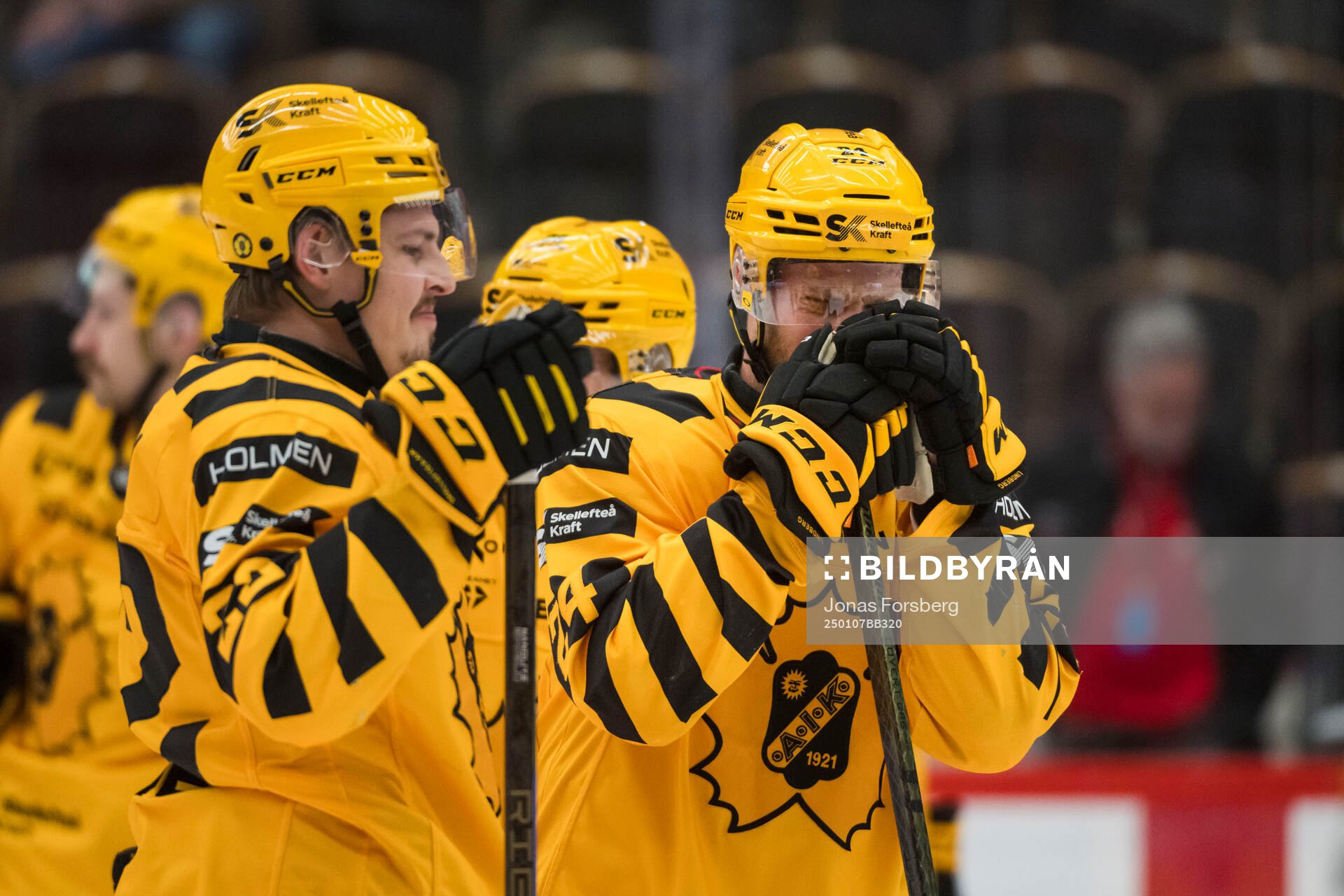 Skellefteås Oscar Lindberg och Arvid Lundberg innan