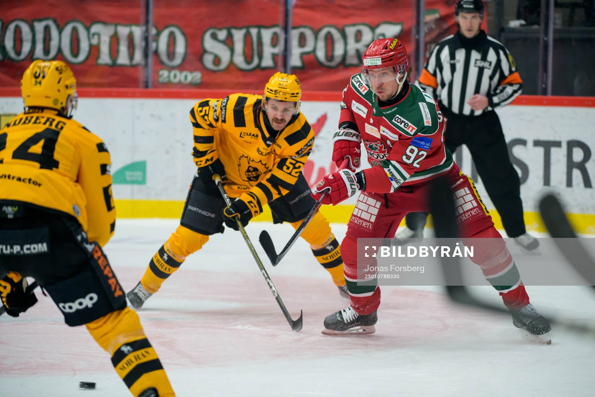 Skellefteås Arvid Lundberg och Modos Jesper Olofsson