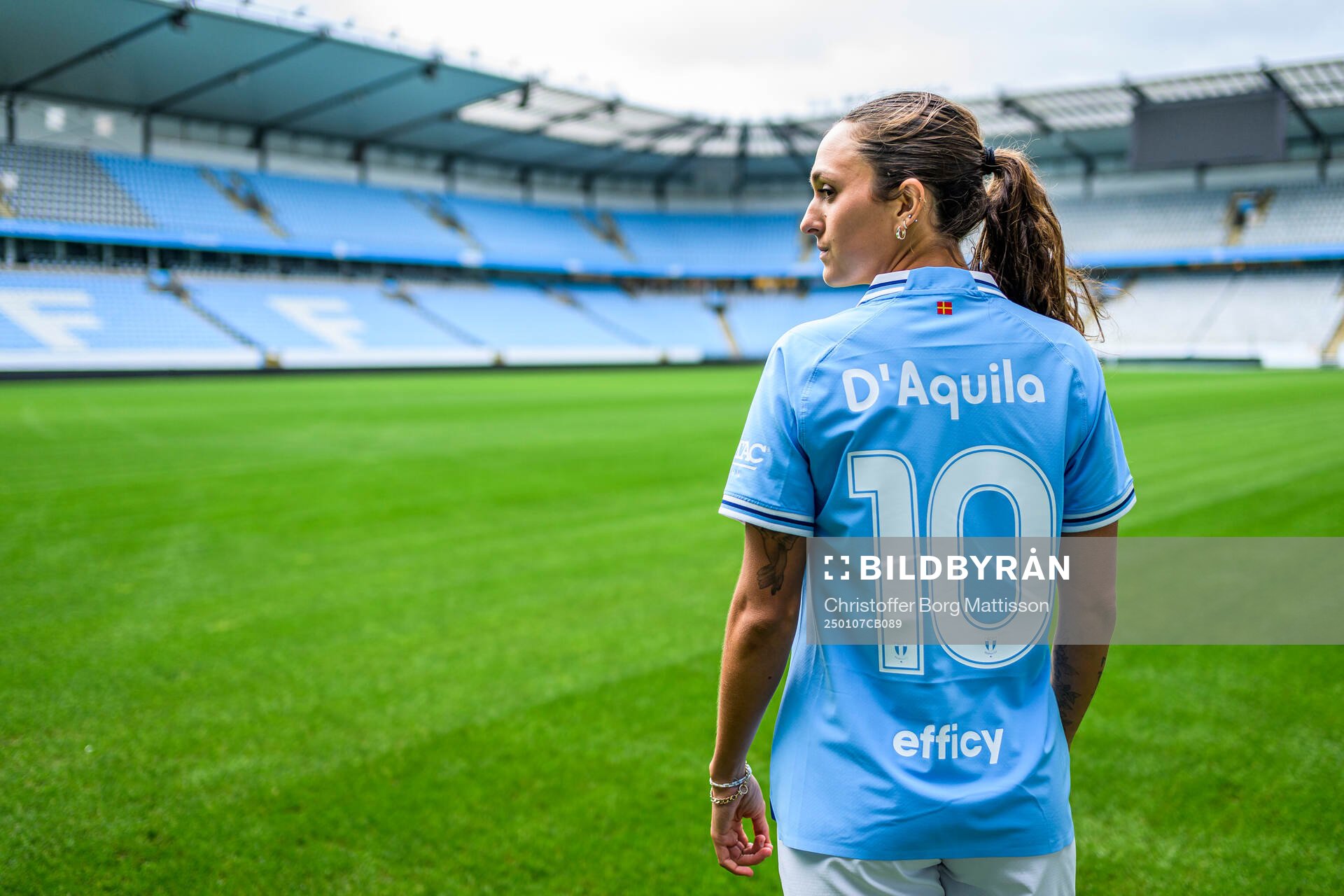 Malmö FF presenterar Izzy D'Aquila