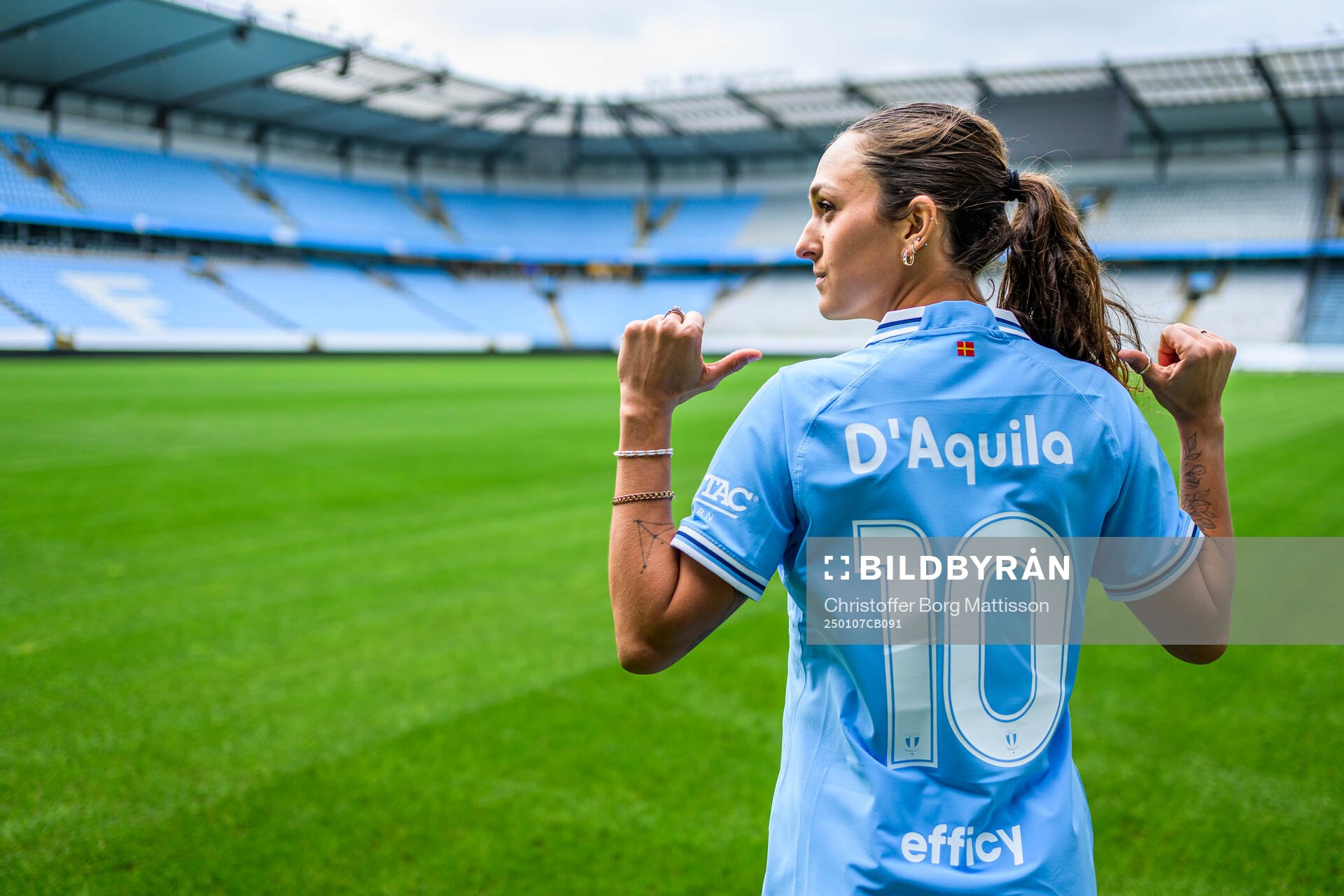 Malmö FF presenterar Izzy D'Aquila