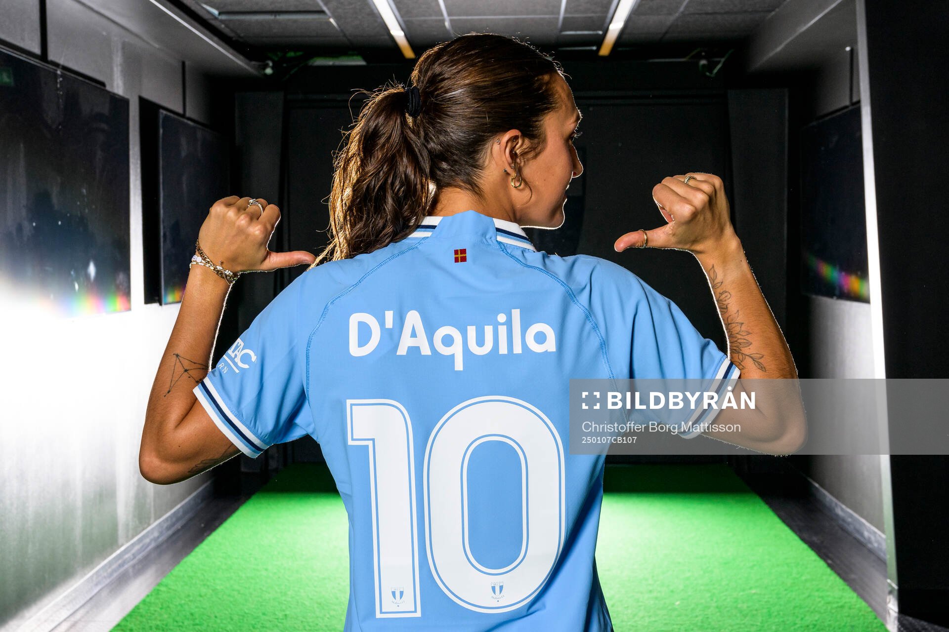 Malmö FF presenterar Izzy D'Aquila