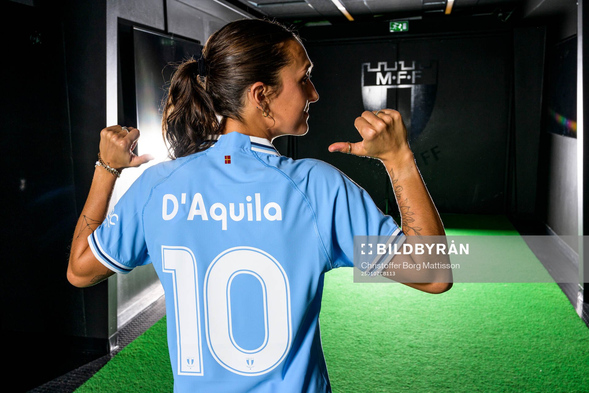 Malmö FF presenterar Izzy D'Aquila