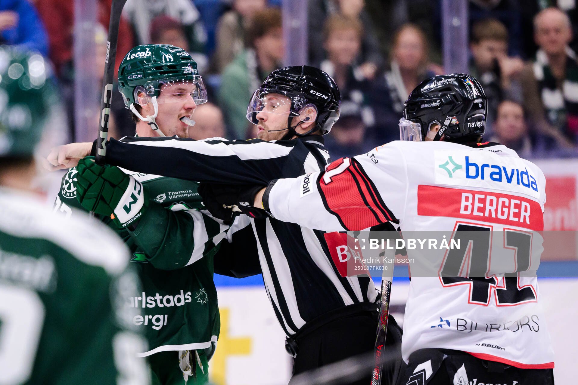 Färjestads Adam Ollas Mattsson och Malmö Redhawks Joseph