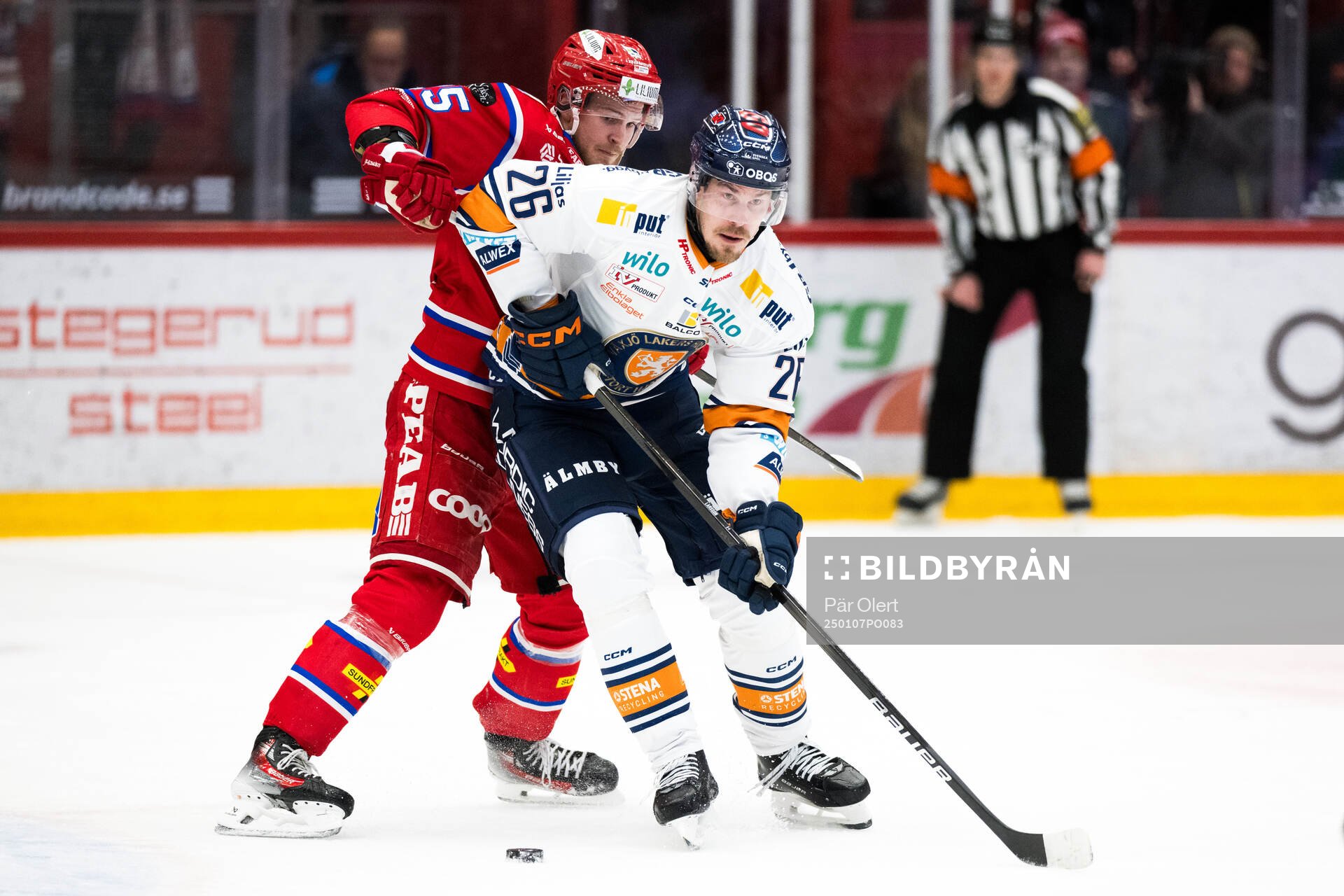 Timrås Linus Nässén och Växjös Emil Larsson