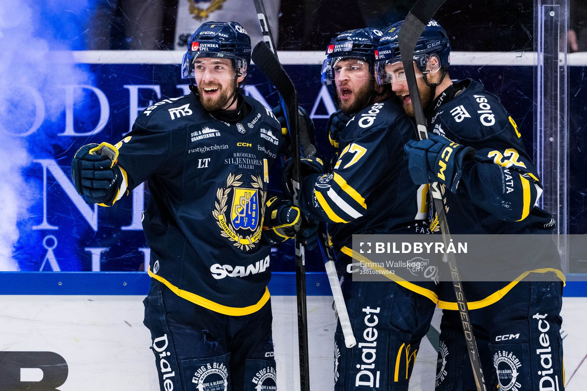 Södertäljes Olli Vainio, Daniel Norbe och Jacob