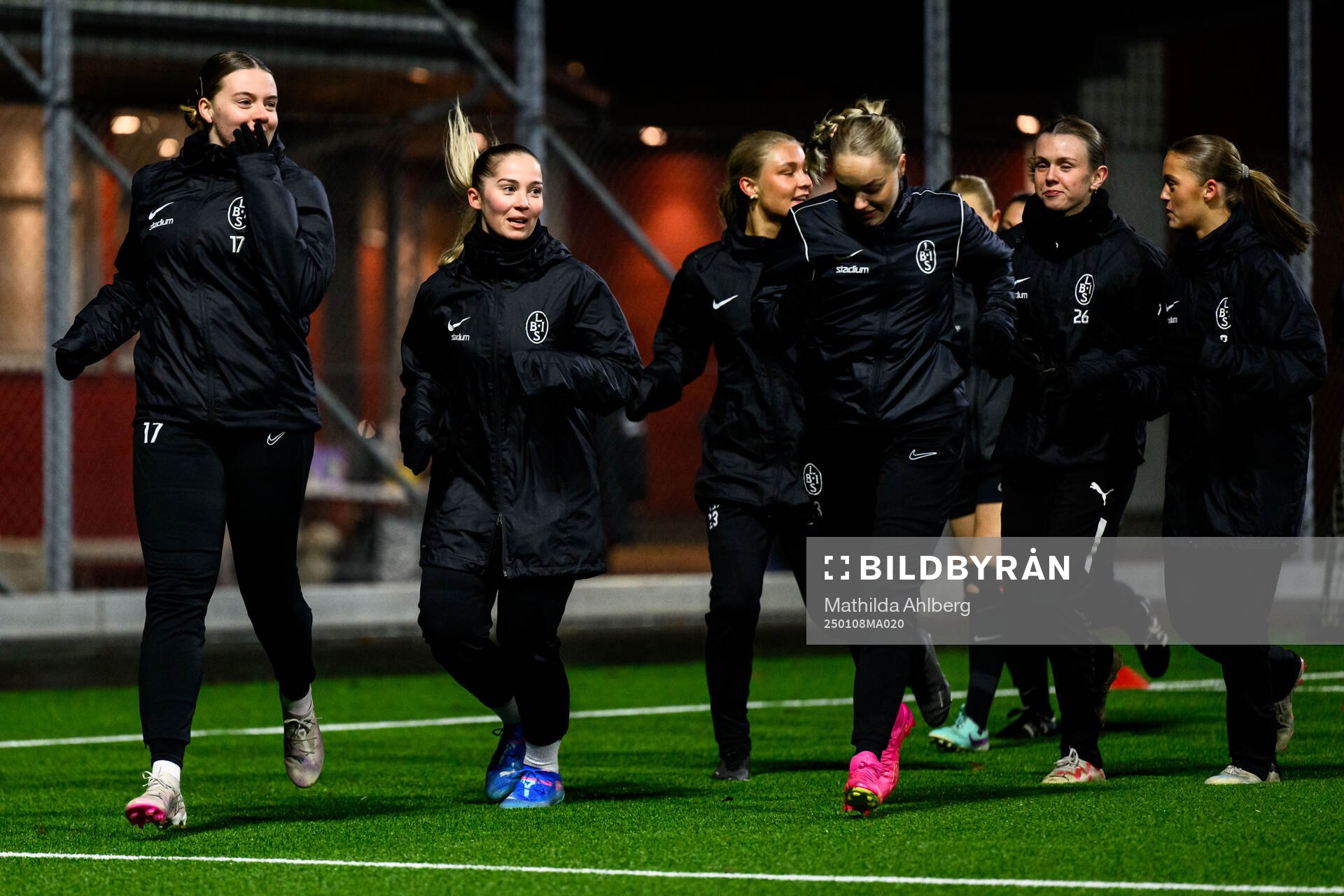 Ellen Rosengren med lagkamrater