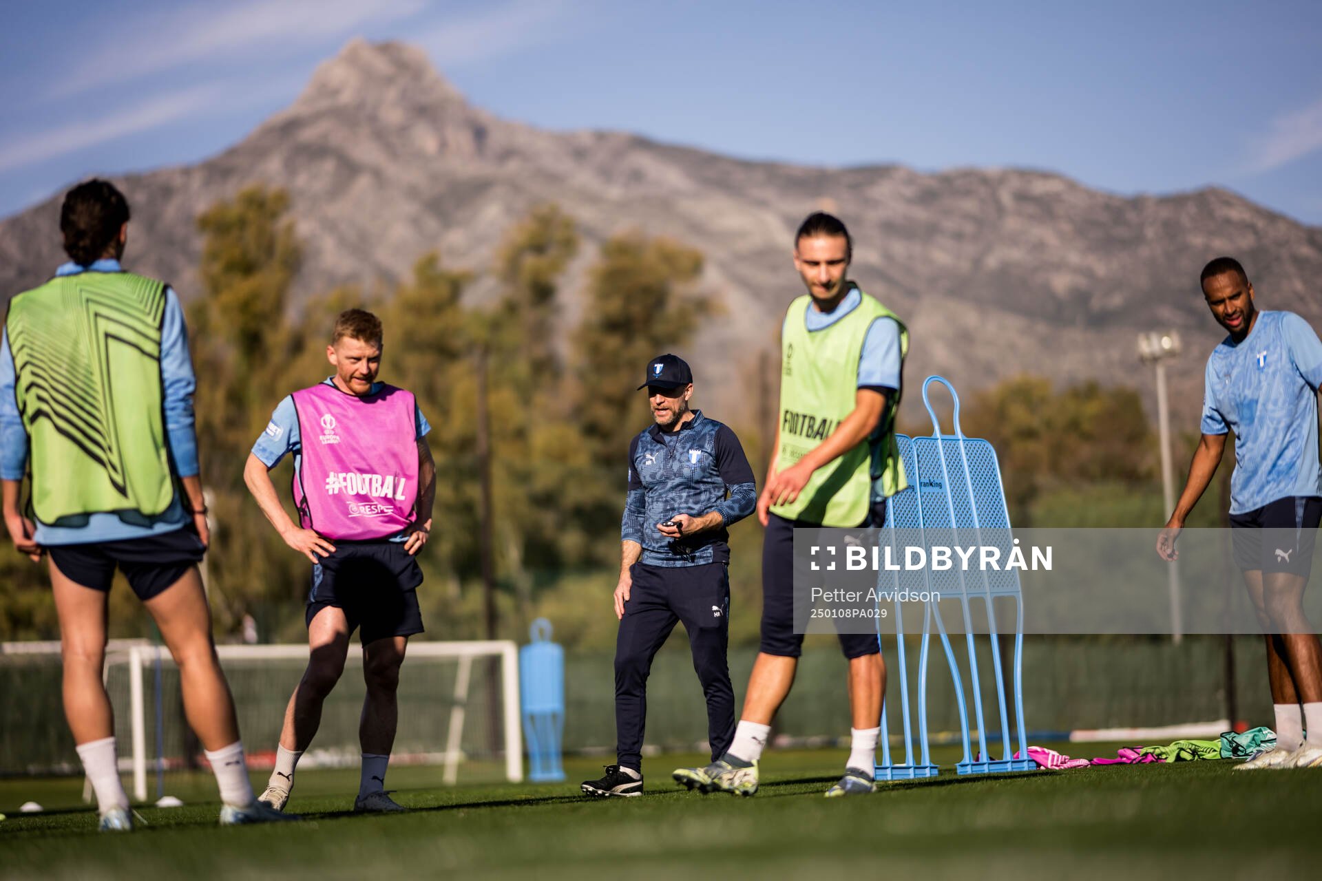 Under en fotbollsträning med Malmö FF