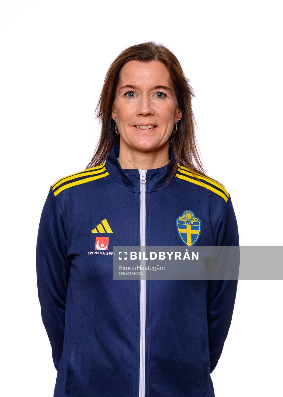 Veronica Ahlin, nationell fotbollsutbildare