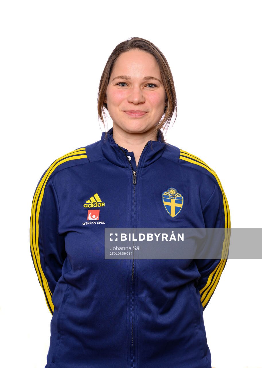 Ieva Cederström, specialist spelet