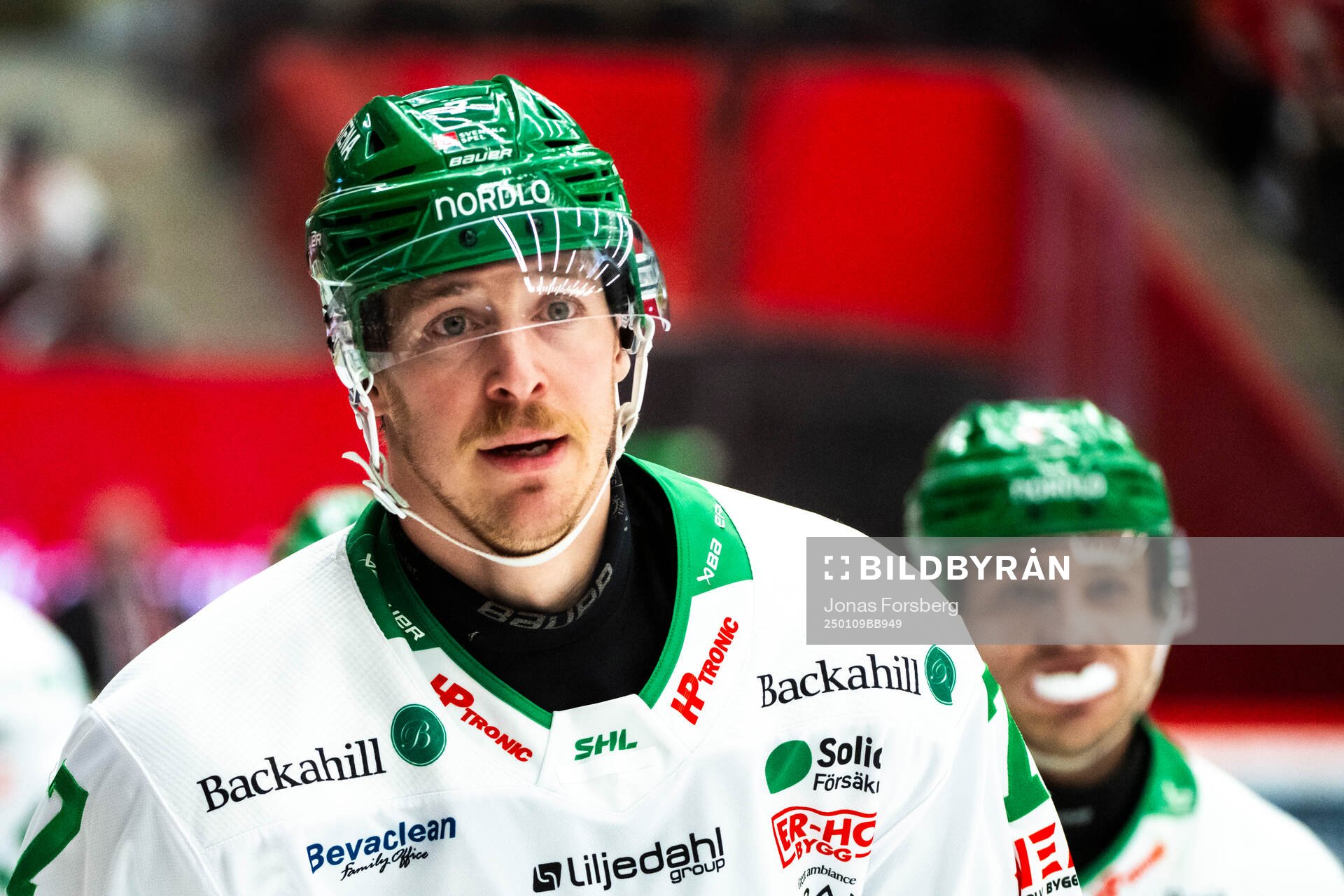 Rögles Carter Ashton jublar