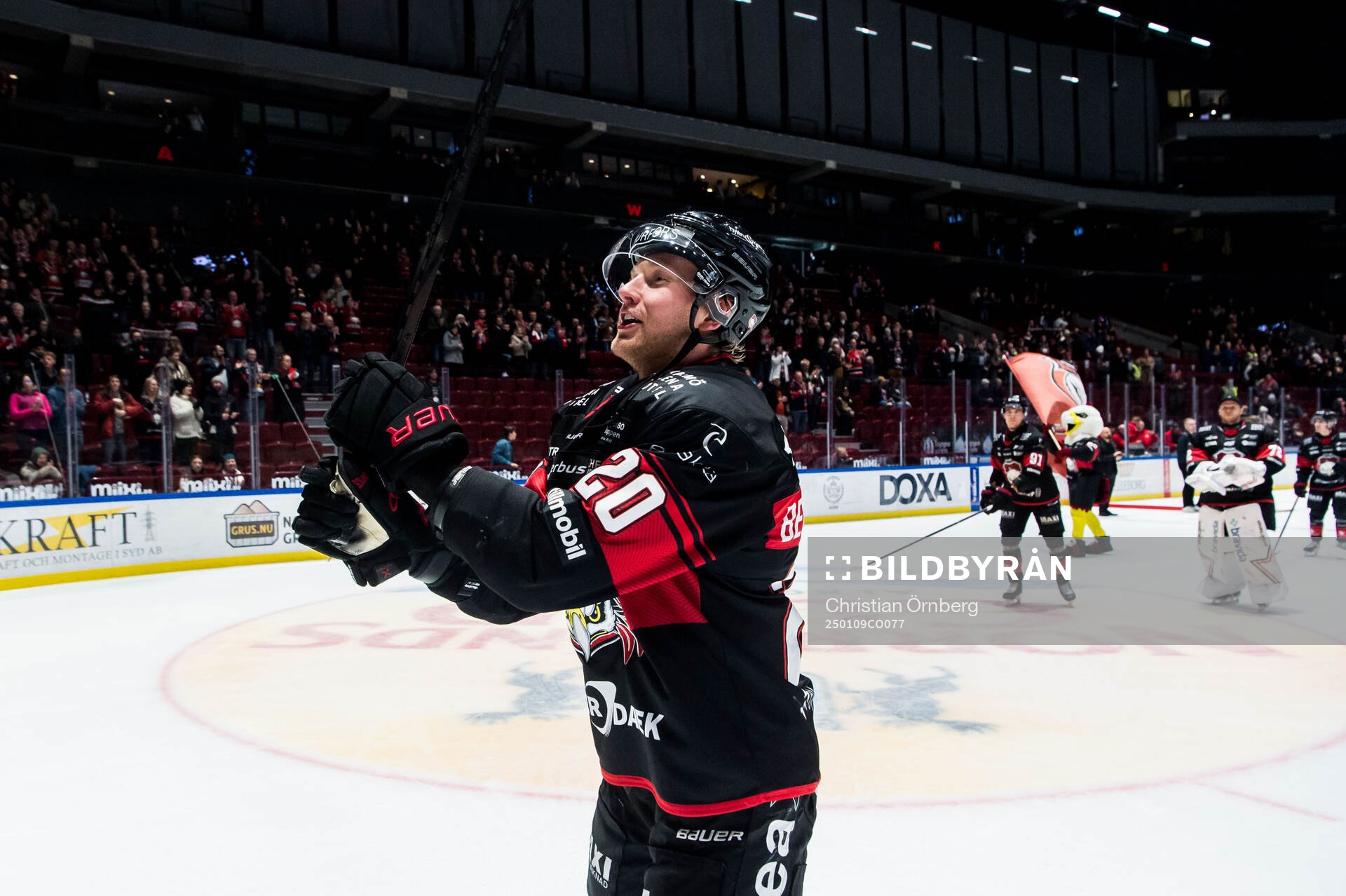 Malmö Redhawks Thomas Berg Paulsen jublar
